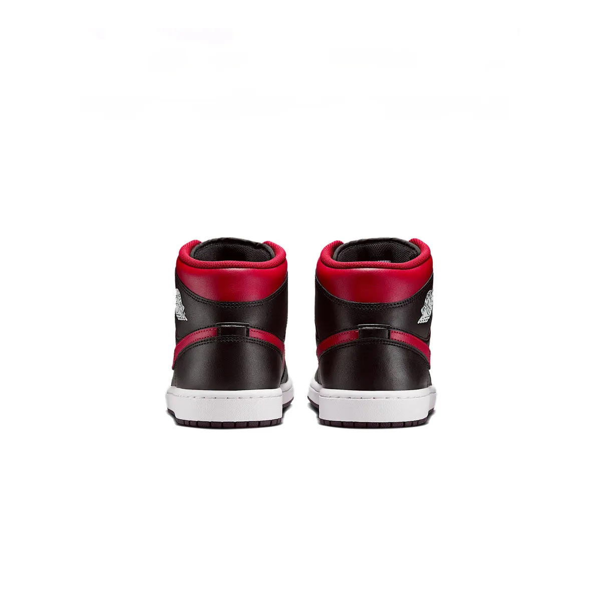 Sporty arch Air Jordan 1 Mid 'Bred'