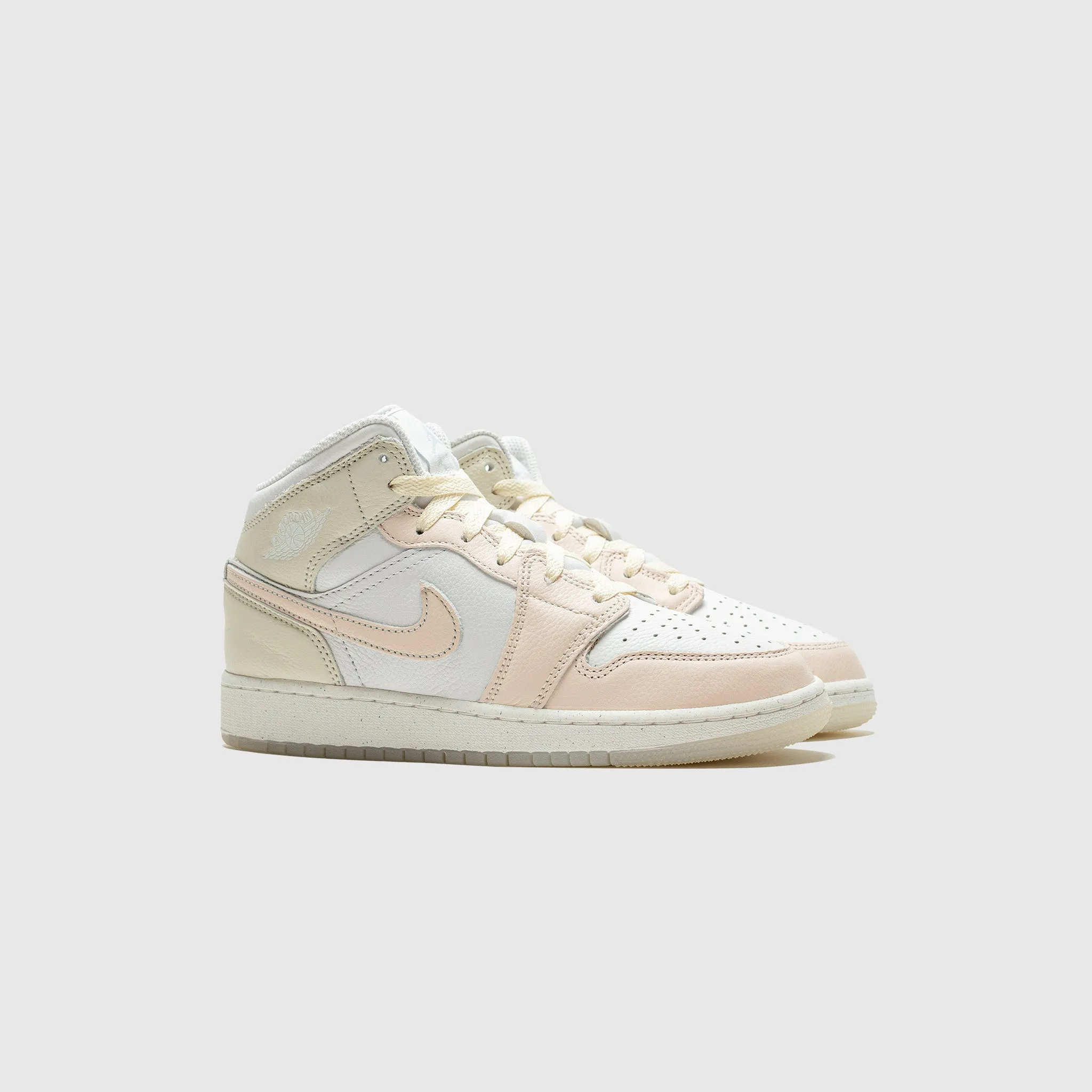 Wear   Resistant Stable Grip AIR JORDAN 1 MID SE (GS) "EASTER"
