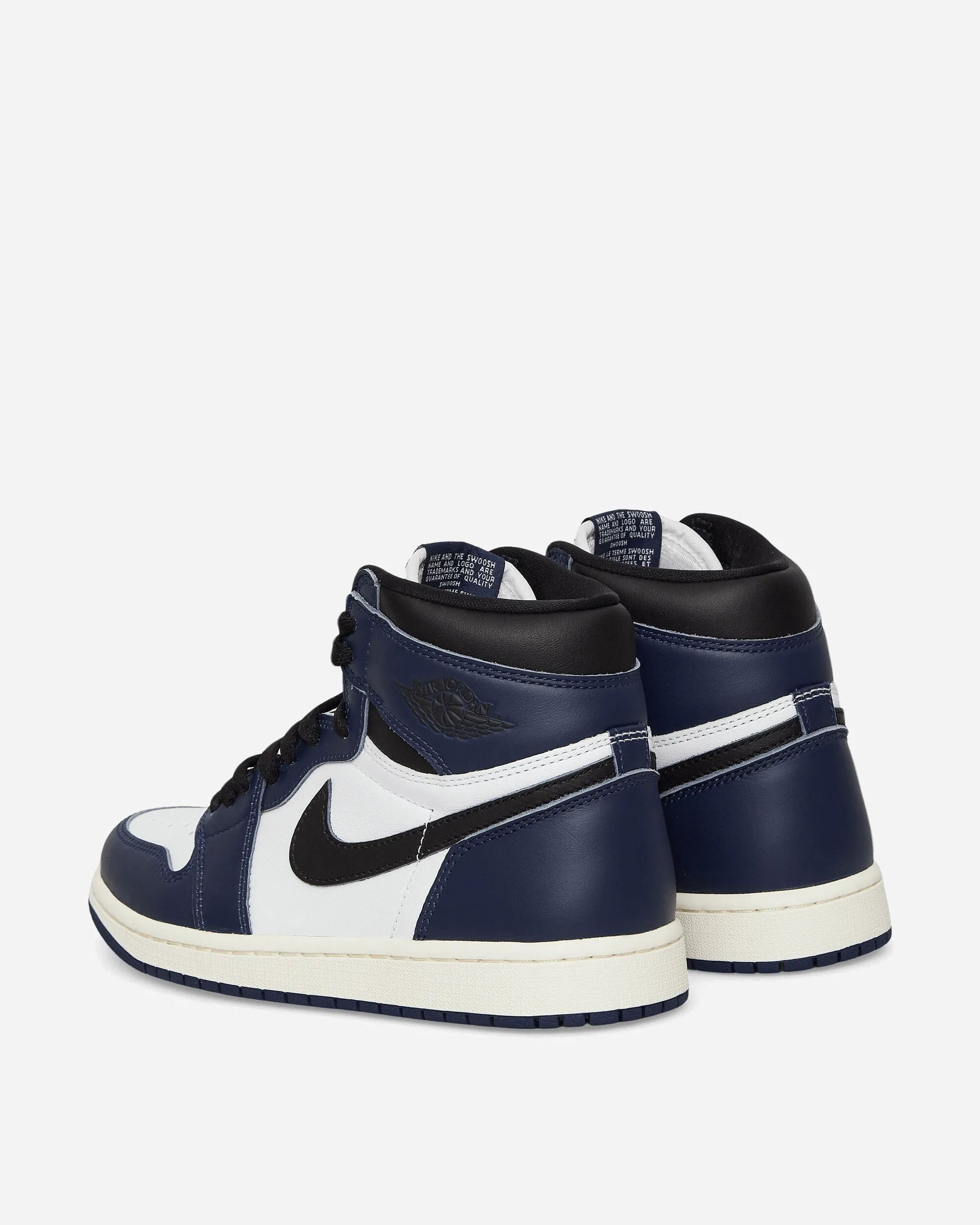 Air Jordan 1 Retro High OG Sneakers Midnight Navy Running Friendly Neutral Control