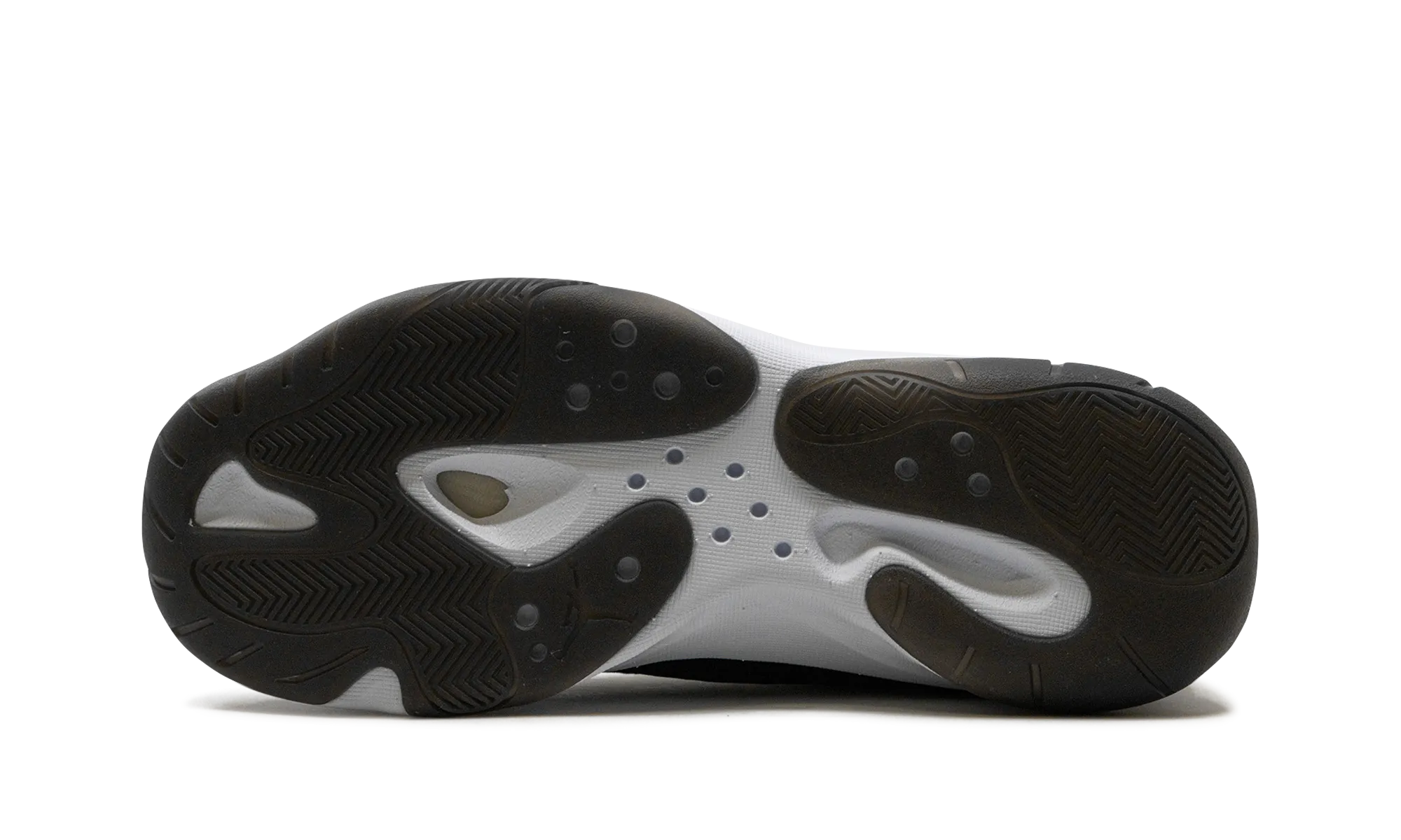 Non Slip Outsole Air Jordan 11 CMFT Low "Black/White"