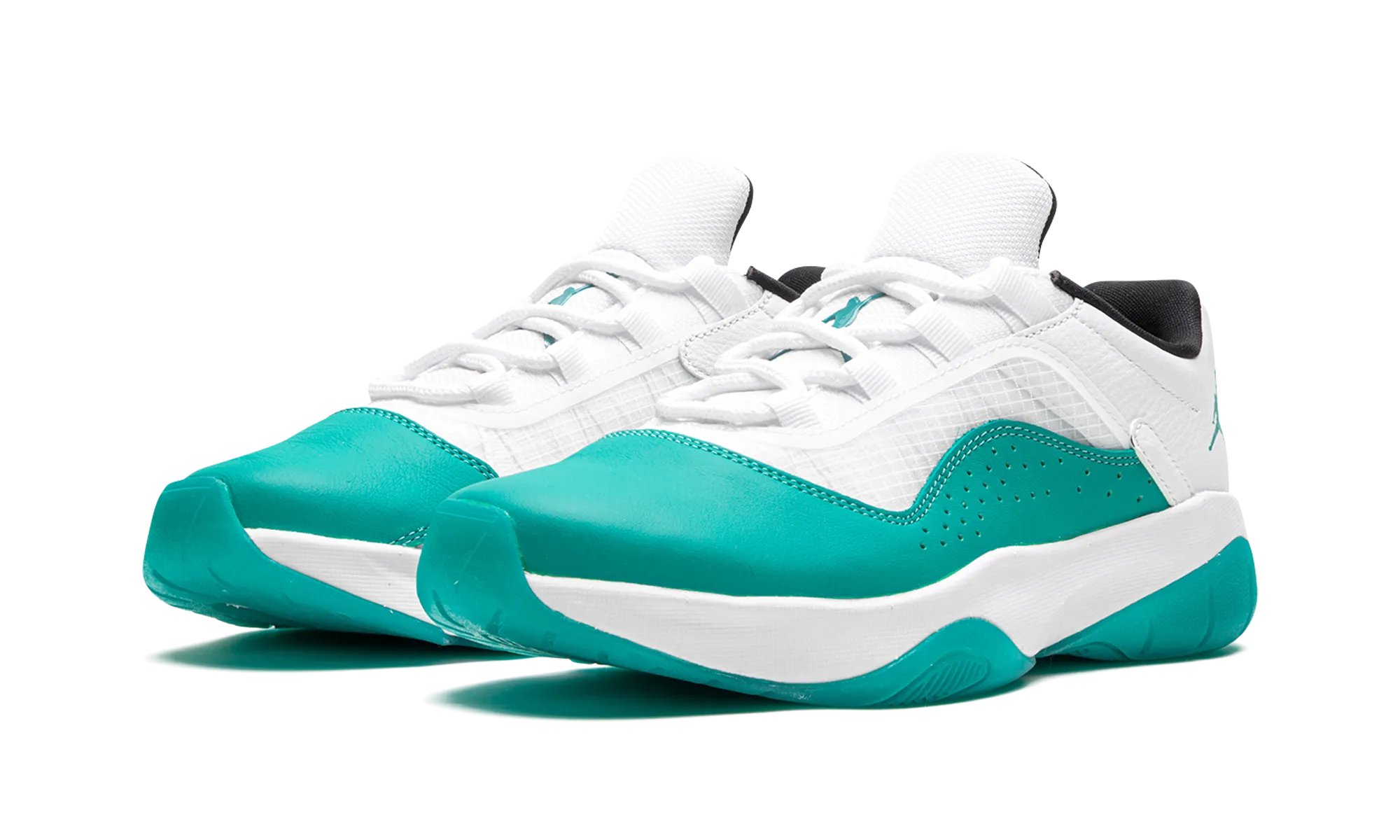 Lightweight Frame AIR JORDAN 11 CMFT LOW WMNS "Emerald"