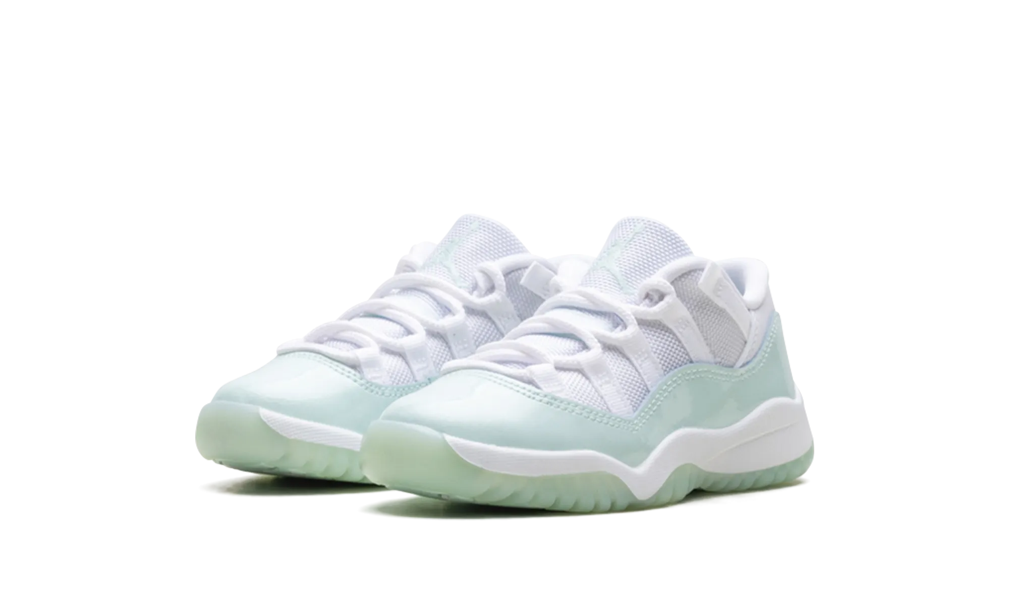 Movable Air Jordan 11 Low PS "Igloo"