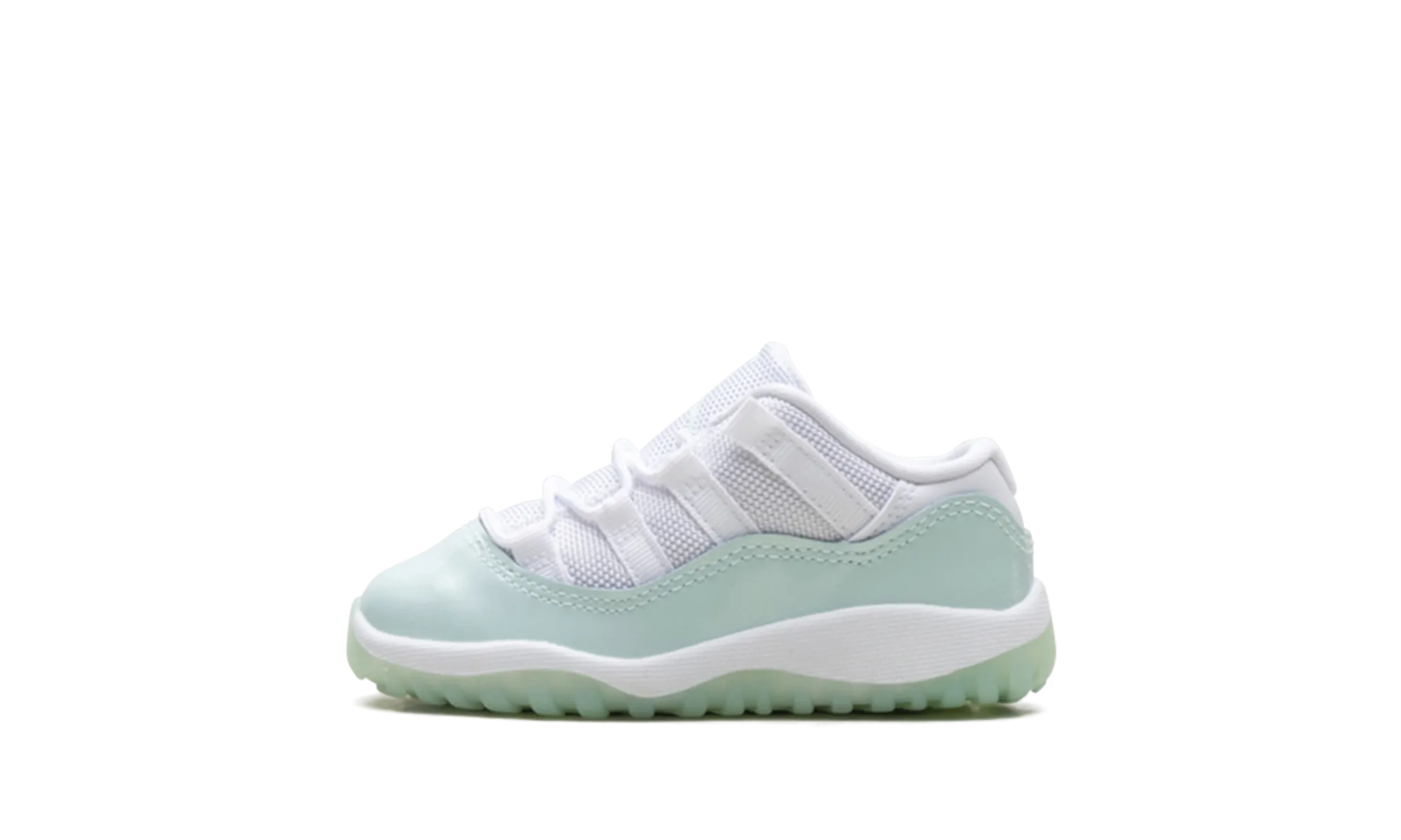 Street Match Ready Hyperburst Cushion Air Jordan 11 Low TD "Igloo"