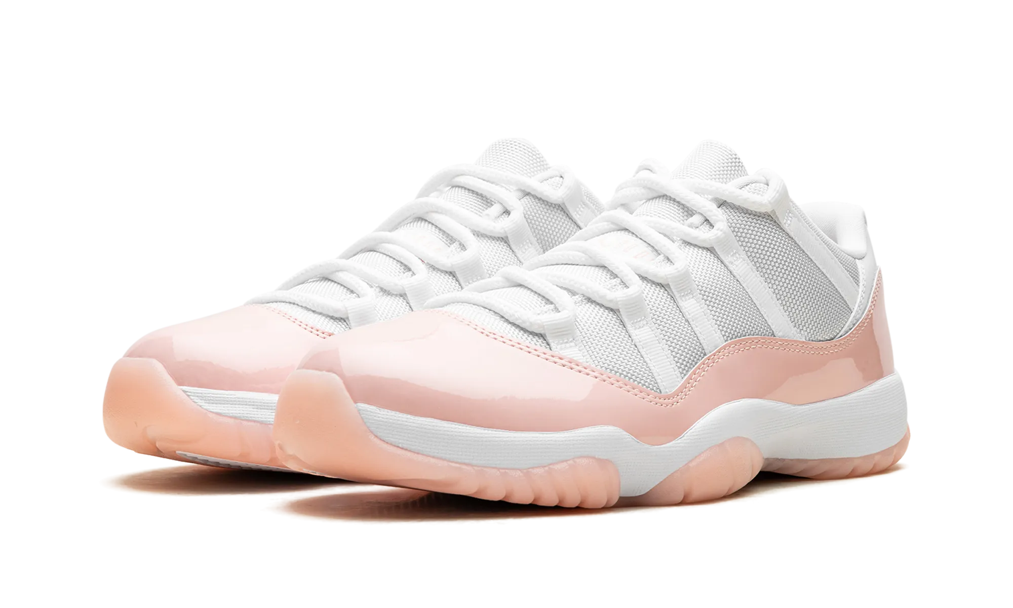 Air Jordan 11 Low WMNS "Legend Pink" Breathable Design