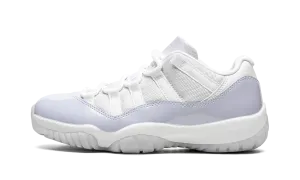 AIR JORDAN 11 LOW WMNS "Pure Violet" Microfiber Lining
