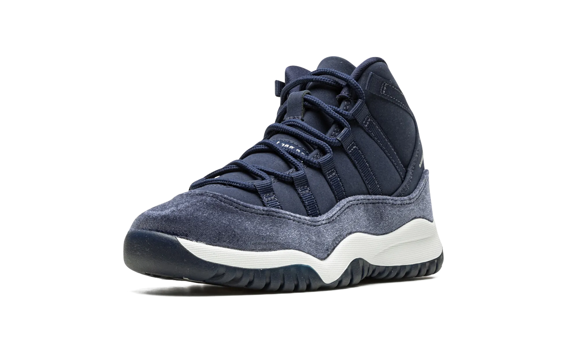 Air Jordan 11 PS "Midnight Navy" Sturdy Construction Jump Agility