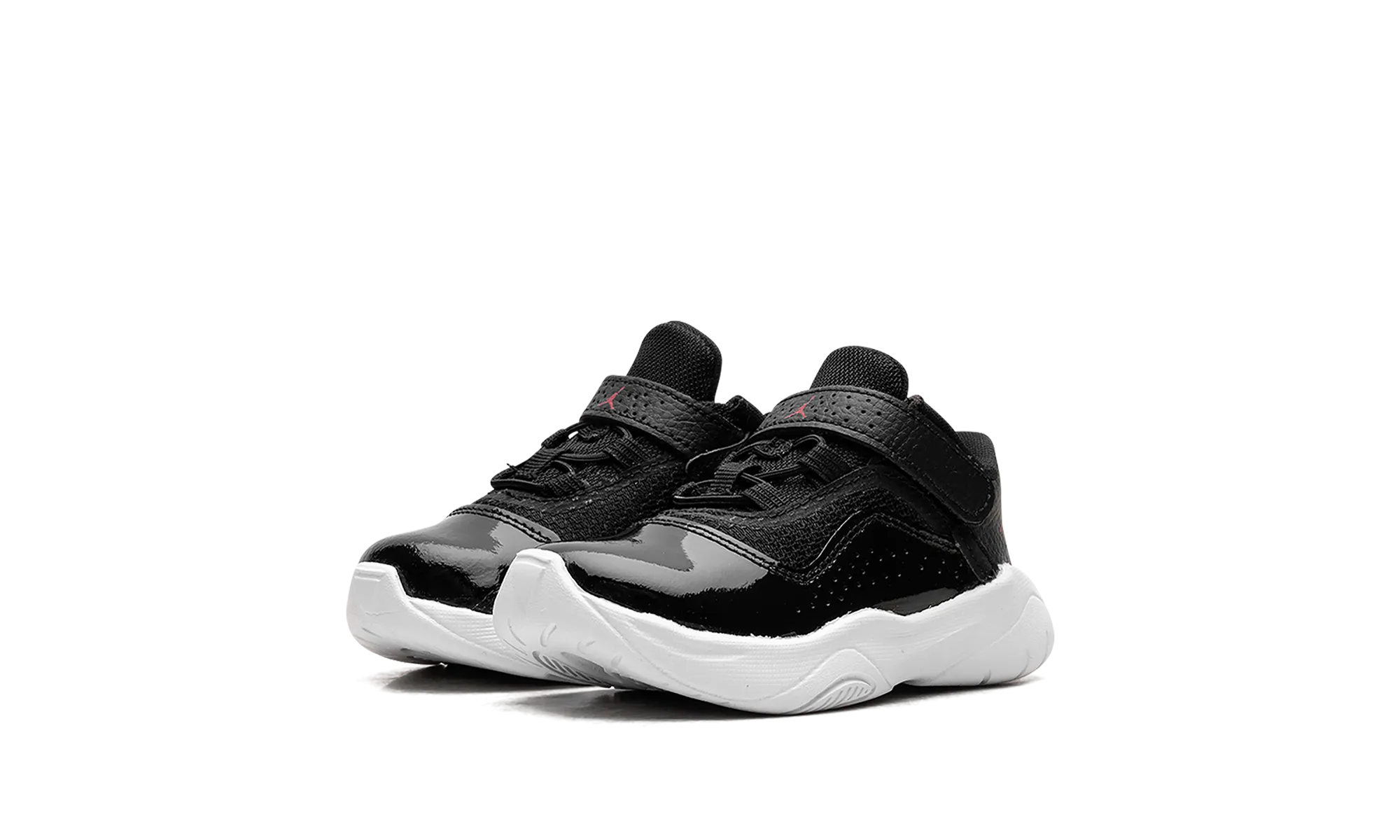 Air Jordan 11 "Bred" Durable Rubber Adaptive Fit Technology