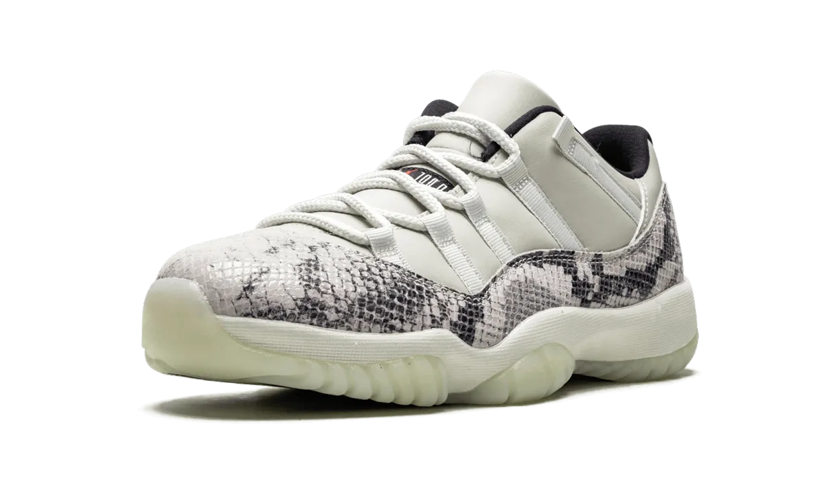 Air Jordan 11 Retro Low "Snakeskin Light Bone" Reinforced Stitching