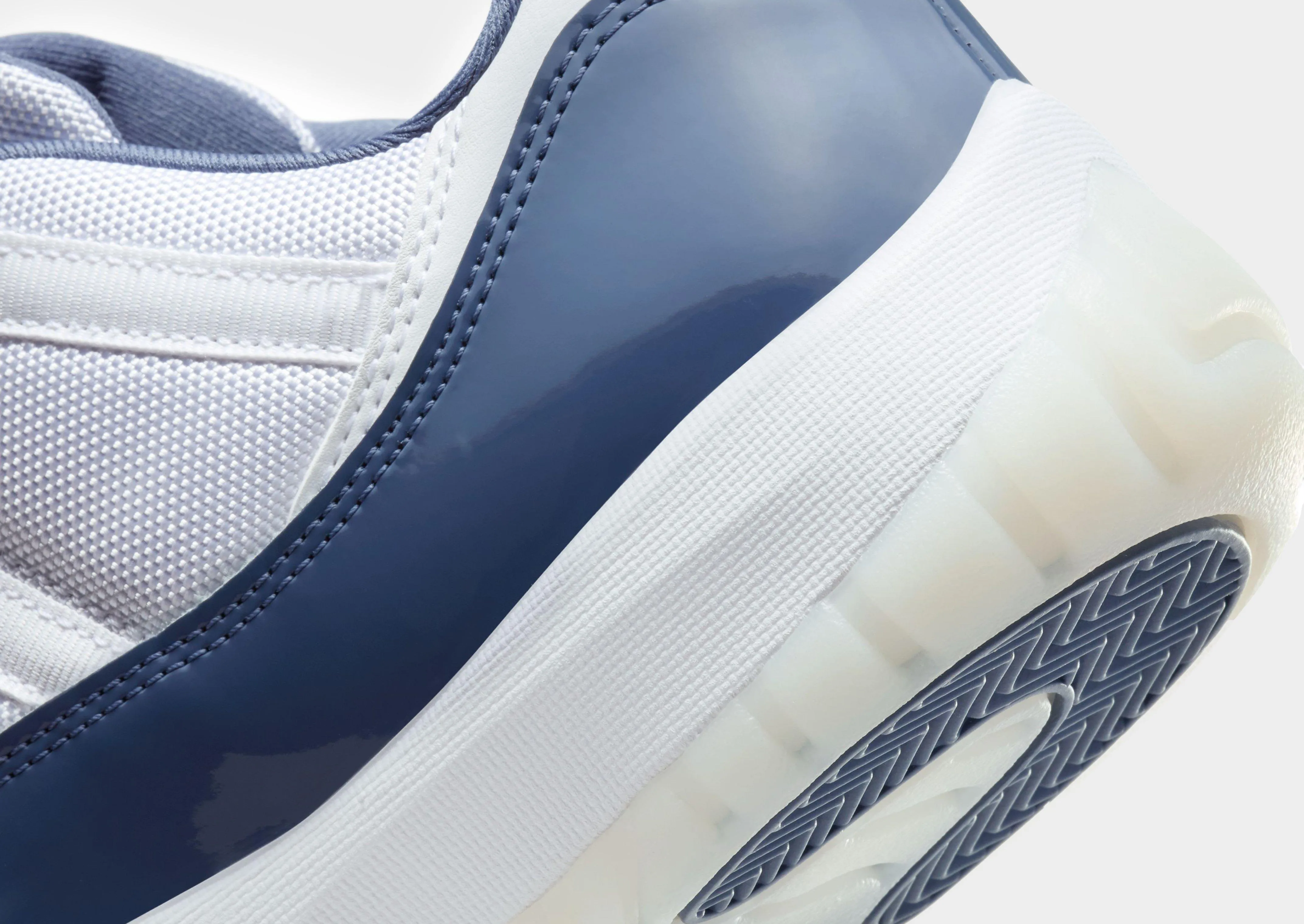 Air Jordan 11 Retro Low Ventilation Tech