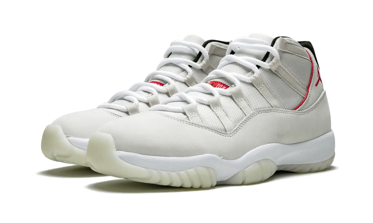 Trendy Air Jordan 11 Retro "Platinum Tint"