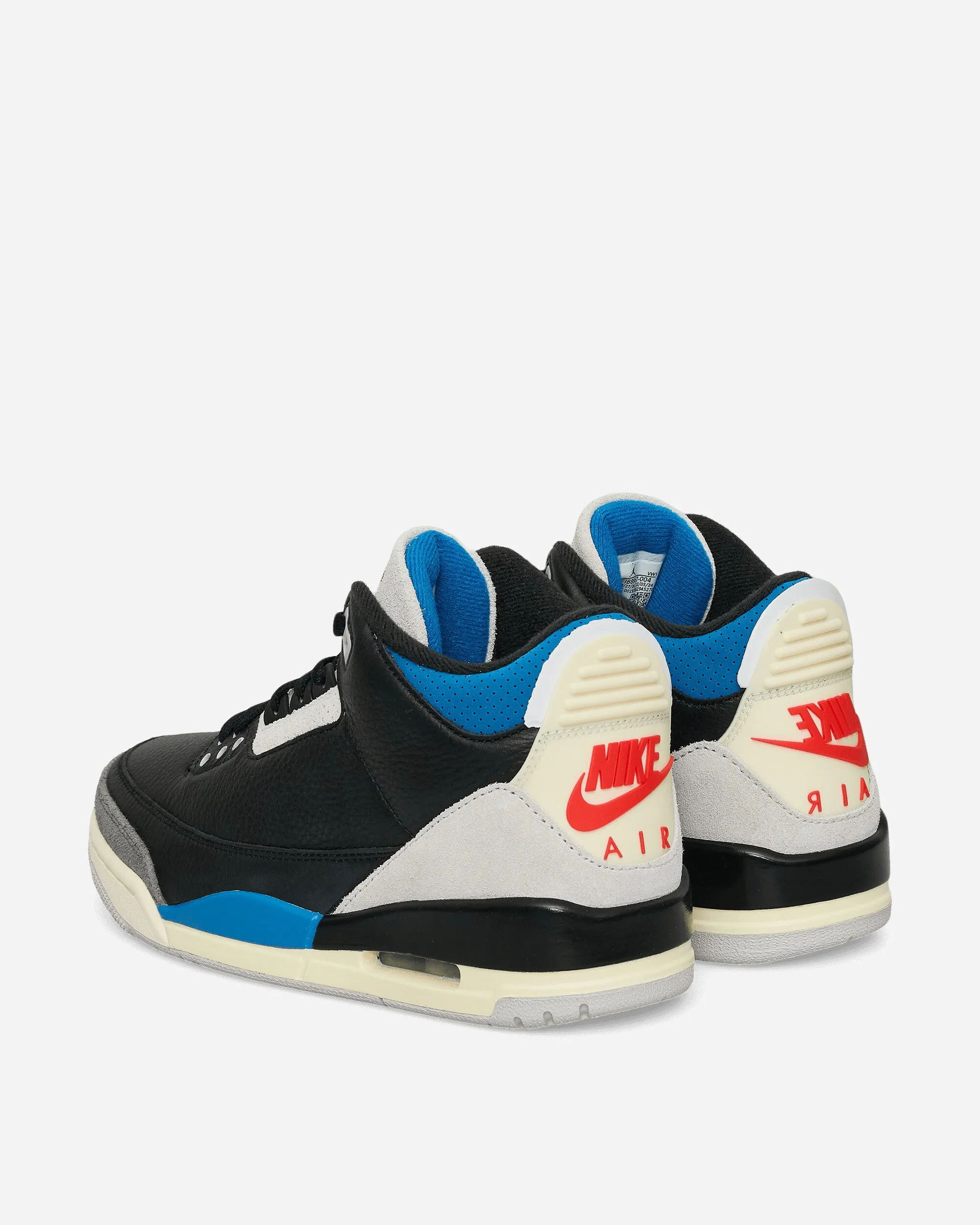 Air Jordan 3 Retro OG 'Rare Air' Sneakers Black / Chile Red / Military Blue Midsole Foam Memory Foam Insert