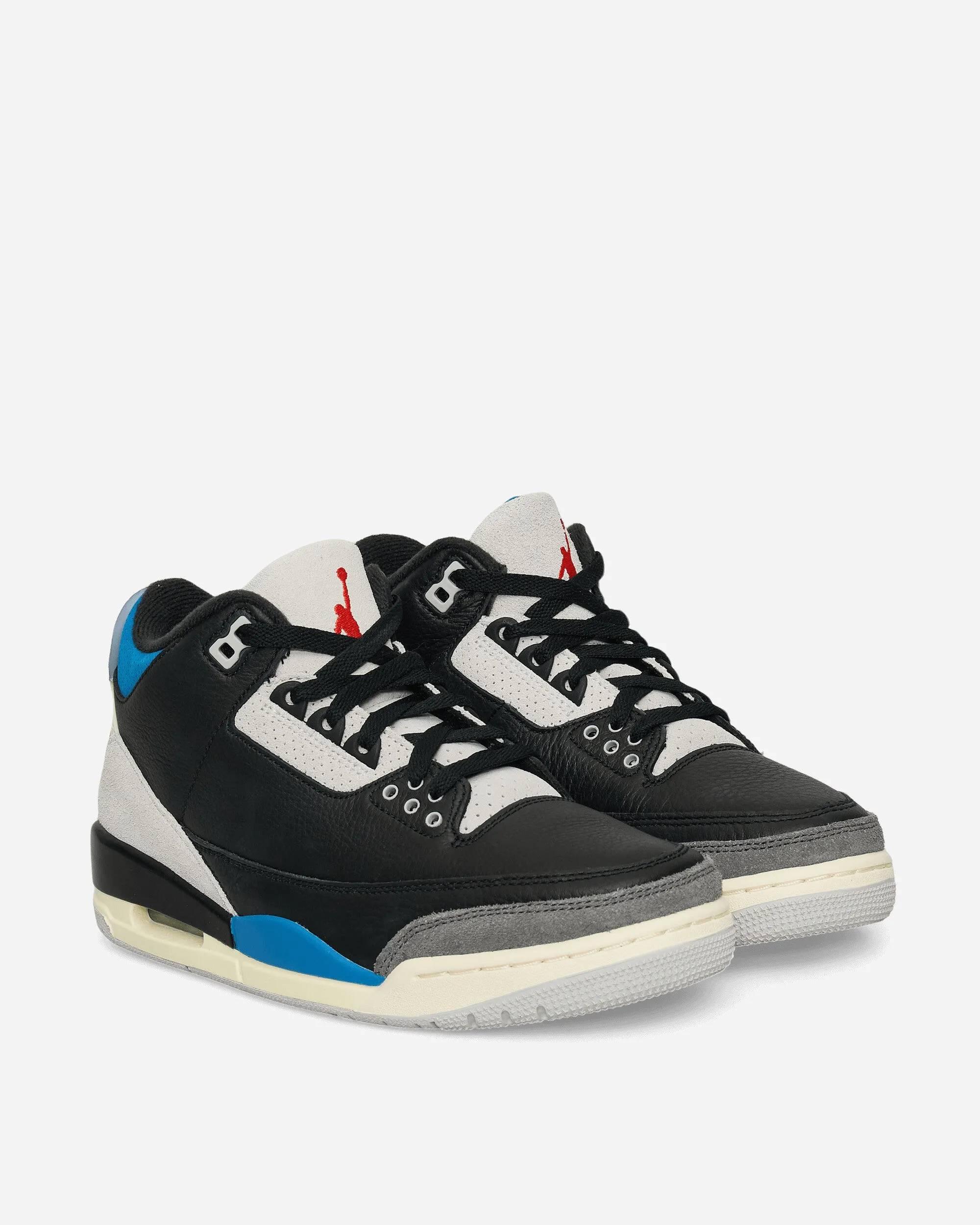 Air Jordan 3 Retro OG 'Rare Air' Sneakers Black / Chile Red / Military Blue Performance Step