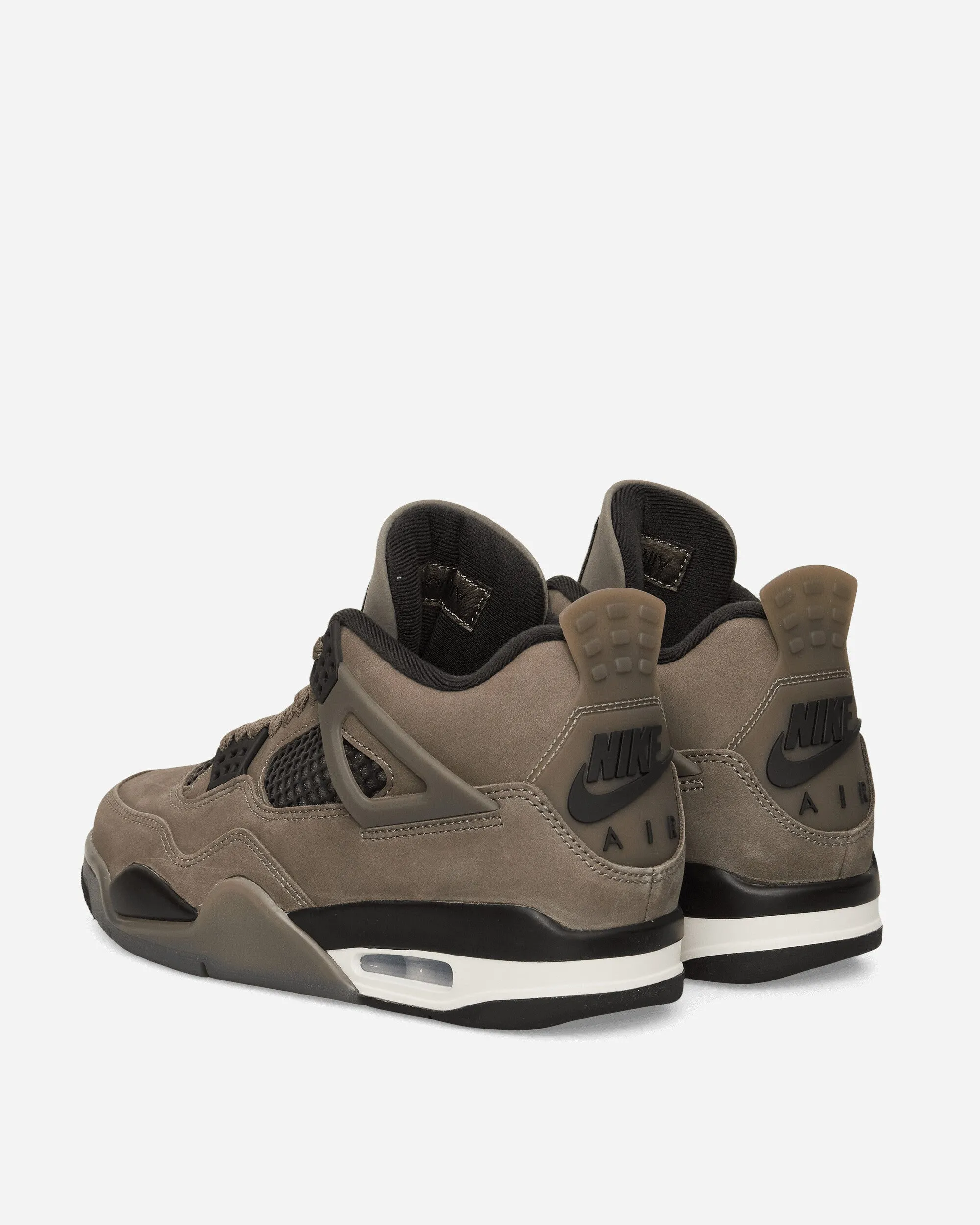 Hyperbolic Cushioning Weekend Look Air Jordan 4 Sneakers Cave Stone