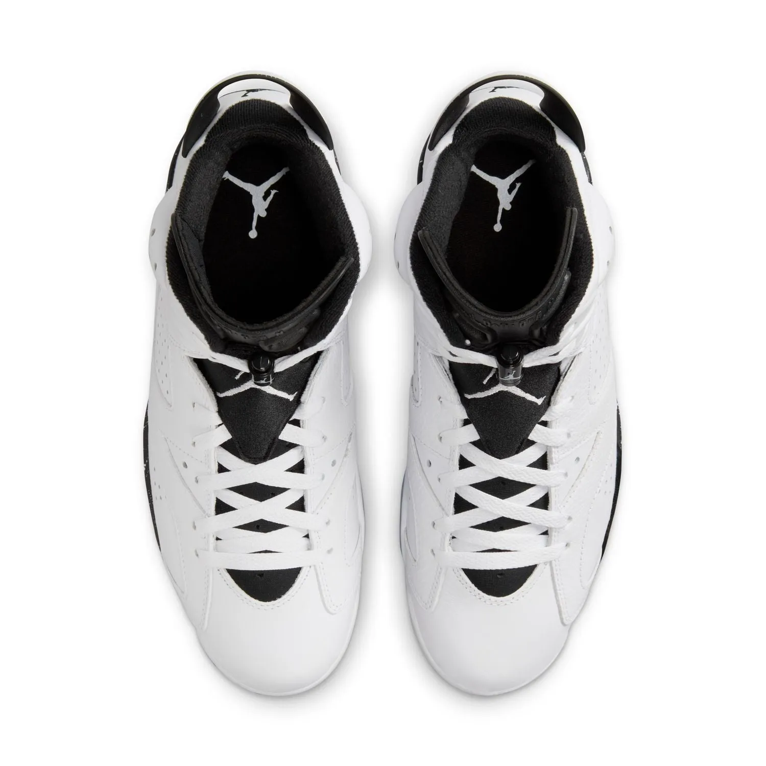 Plush Touch weekenders' options Air Jordan 6 'Reverse Oreo'