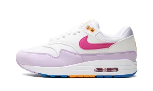 Air Max 1 '87 WMNS "Mismatched Swoosh" over - pronation reflective running shoes