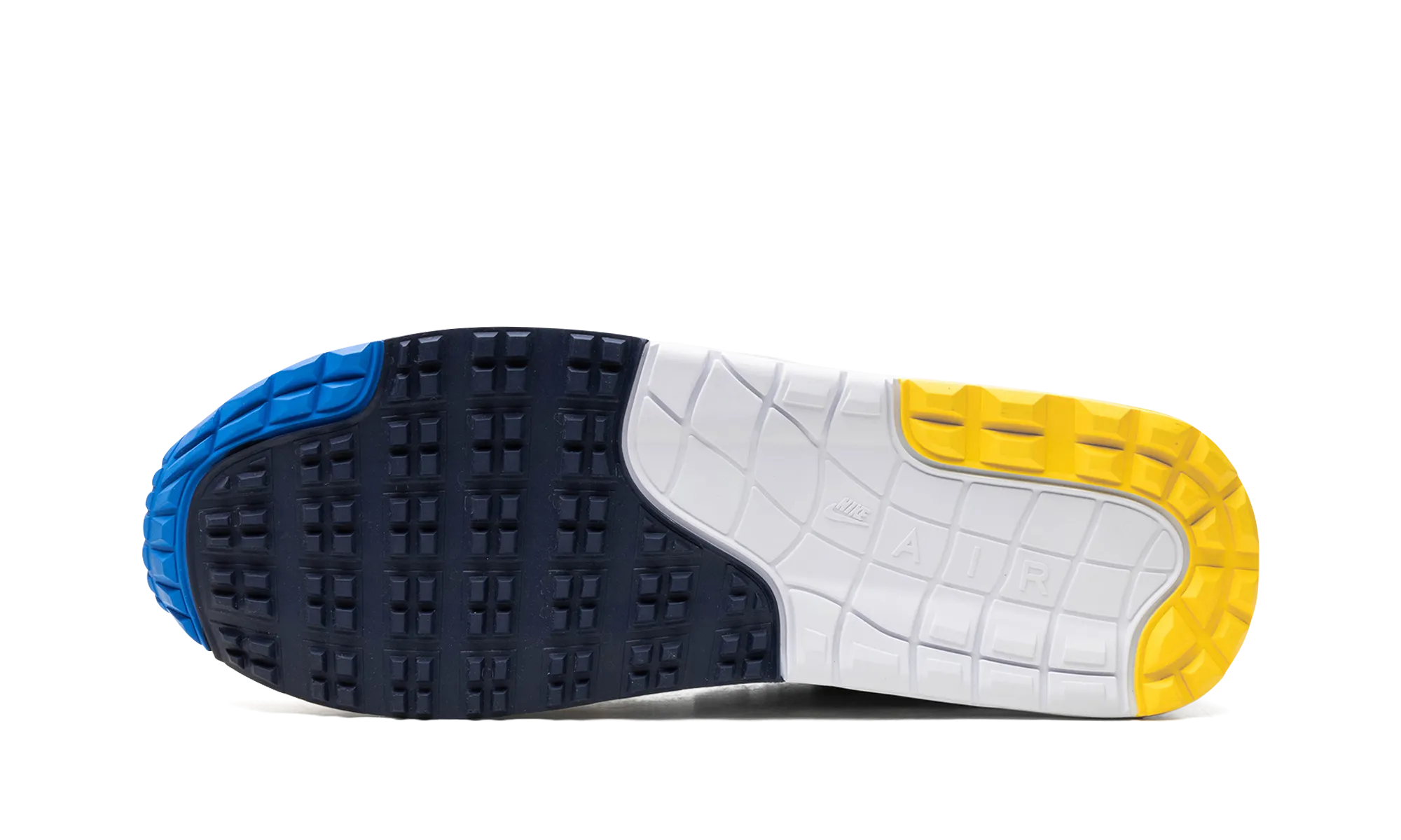 Air Max 1 Golf "Ryder Cup" medieval - themed running option competition edge