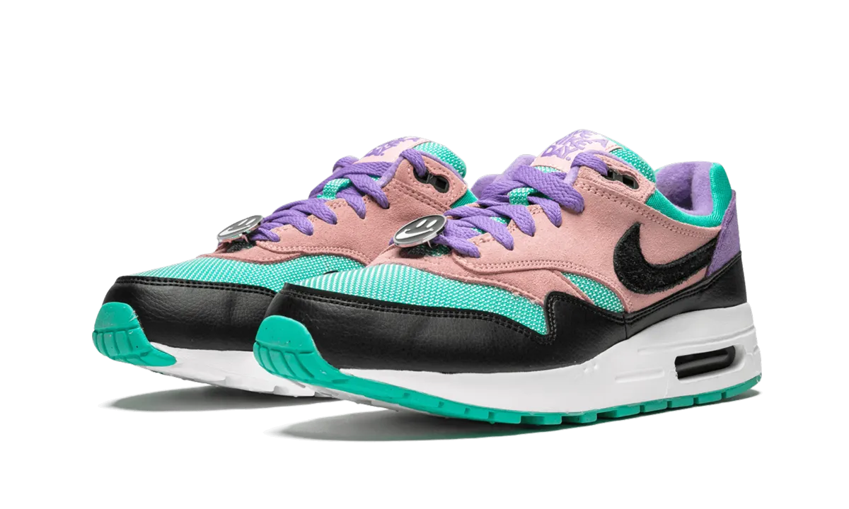Breathable Upper Shoes Air Max 1 NK Day (GS) "Have a Nike Day"