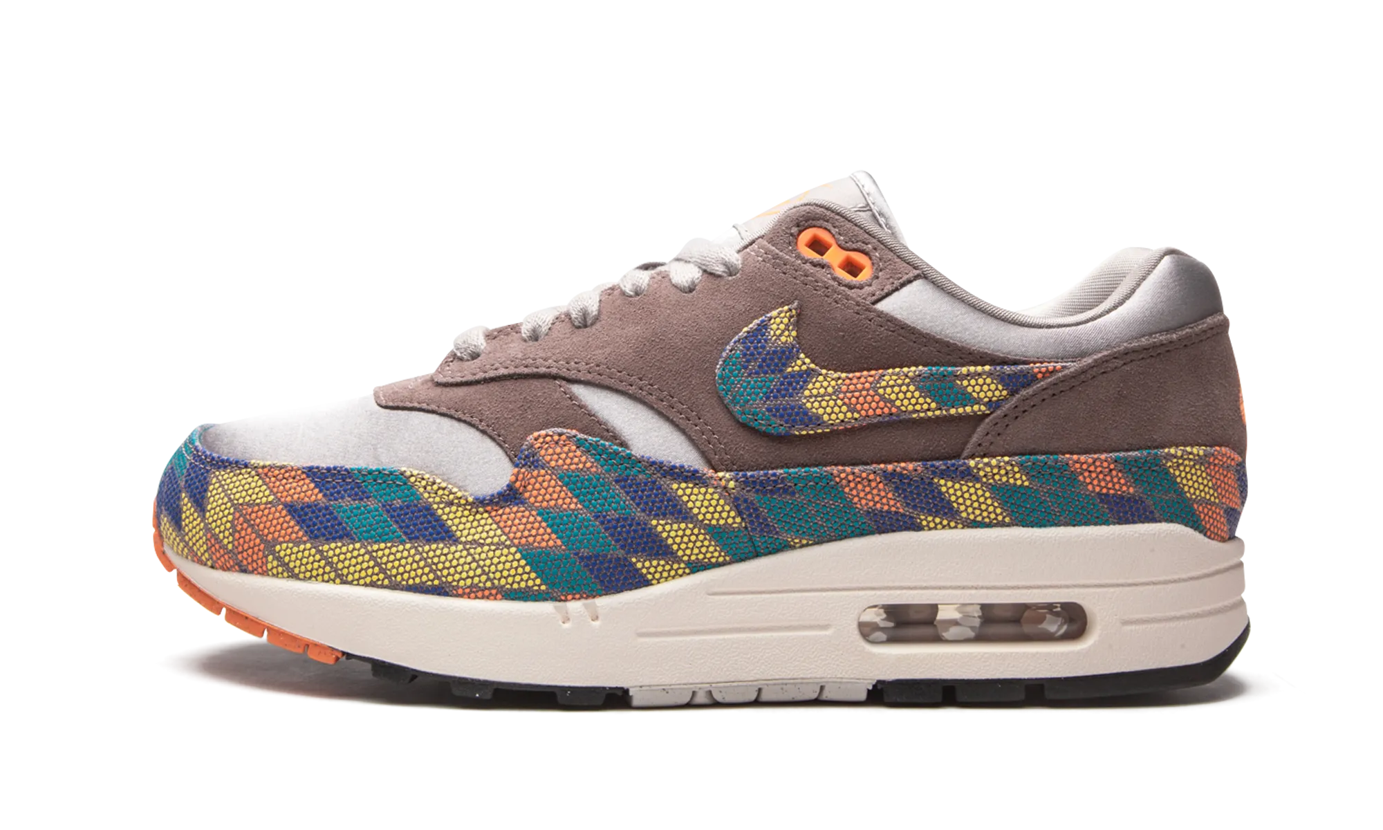 stability increase ocean - themed running shoes Air Max 1 "N7"