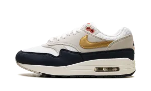 running for team goals Crocs Classic Air Max 1 "White"