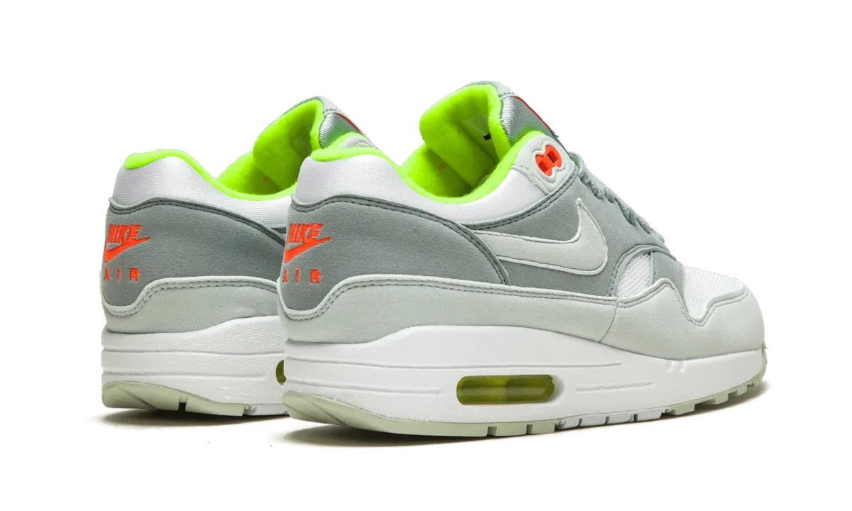 Track running trendy - style shoes AIR MAX 1 WMNS "Barely Grey / Pumice"