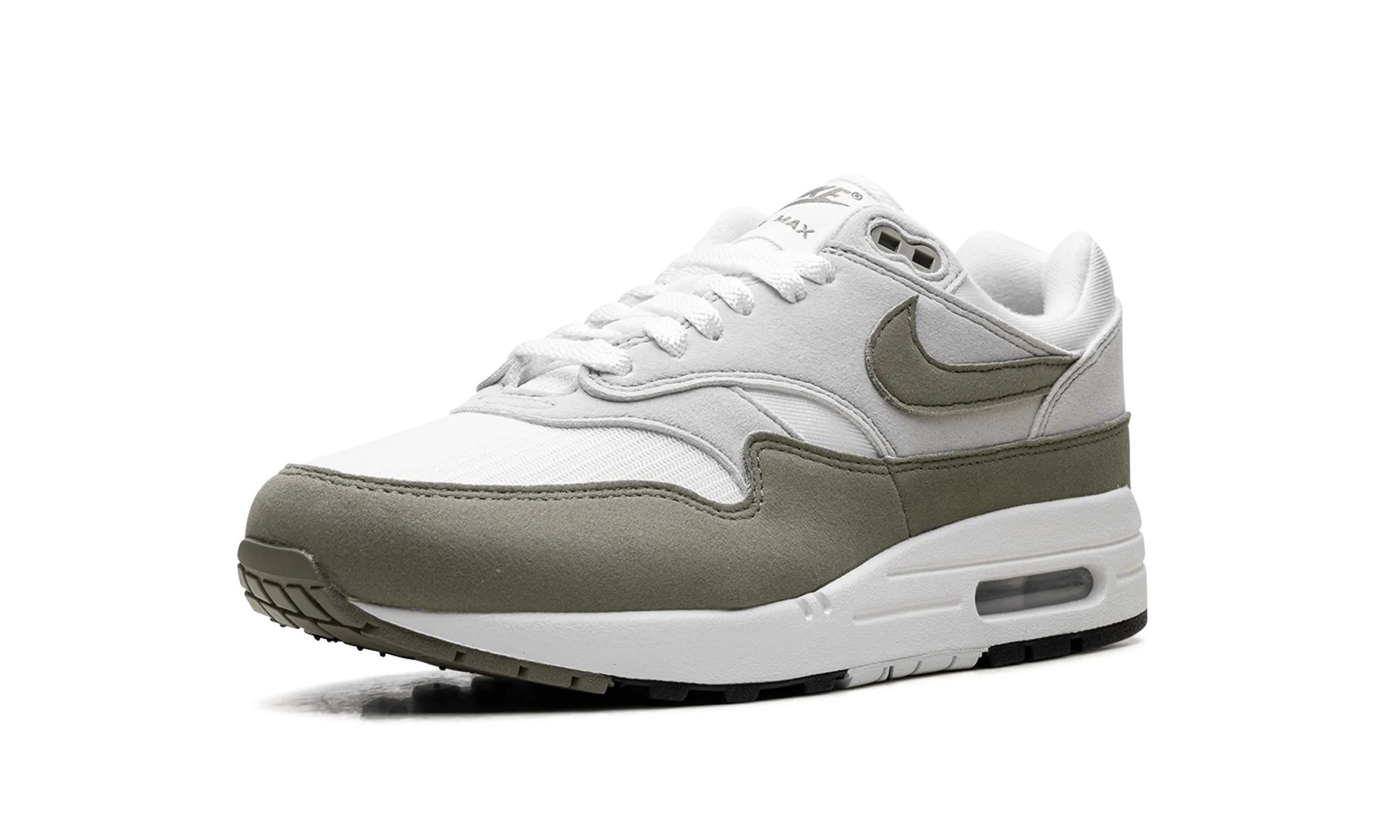 weekday running shoe interval Air Max 1 WMNS "Green"