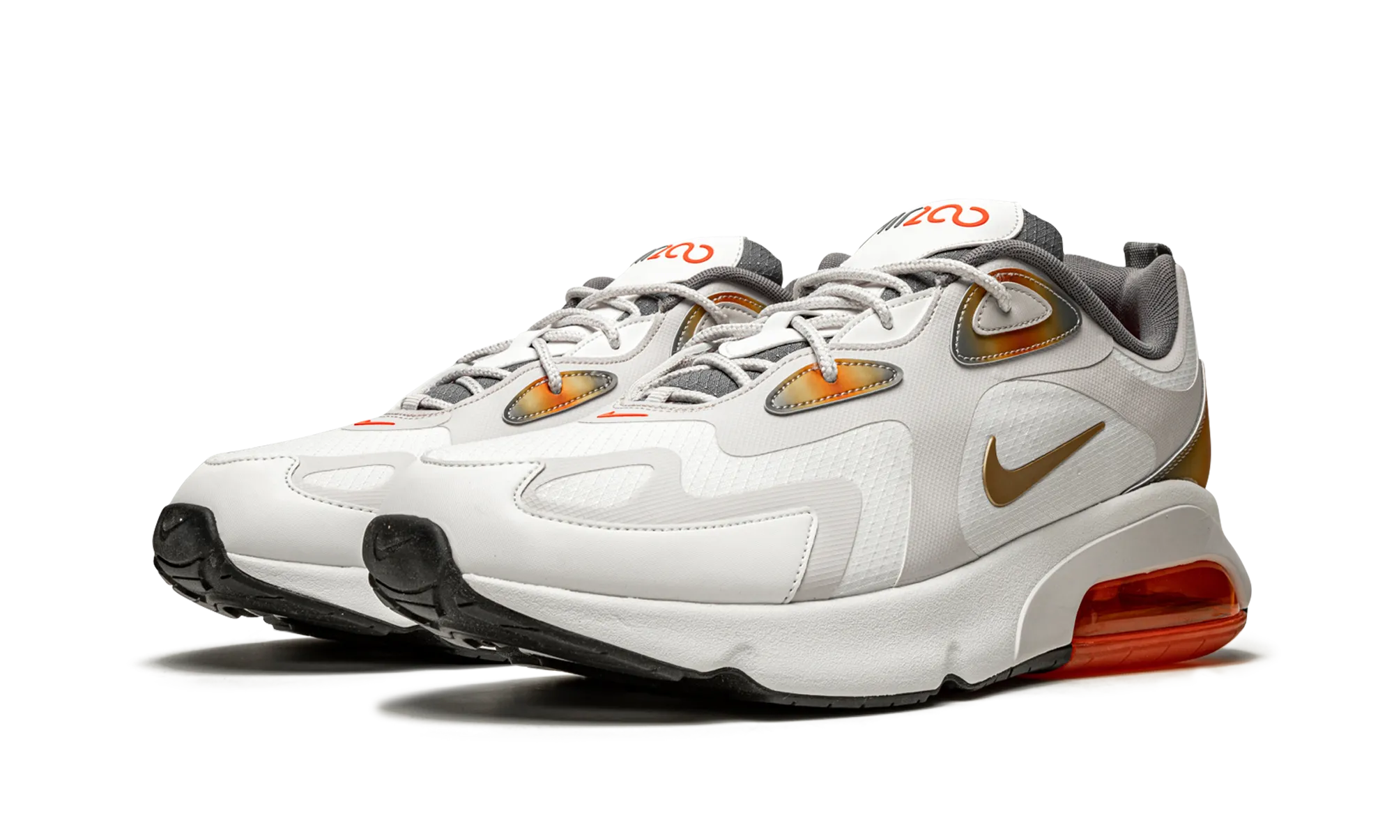 embroidered - finish - design shoes Comfort Padding System Air Max 200