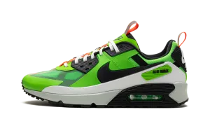 Air Max 90 Drift "Action Green" hill - training