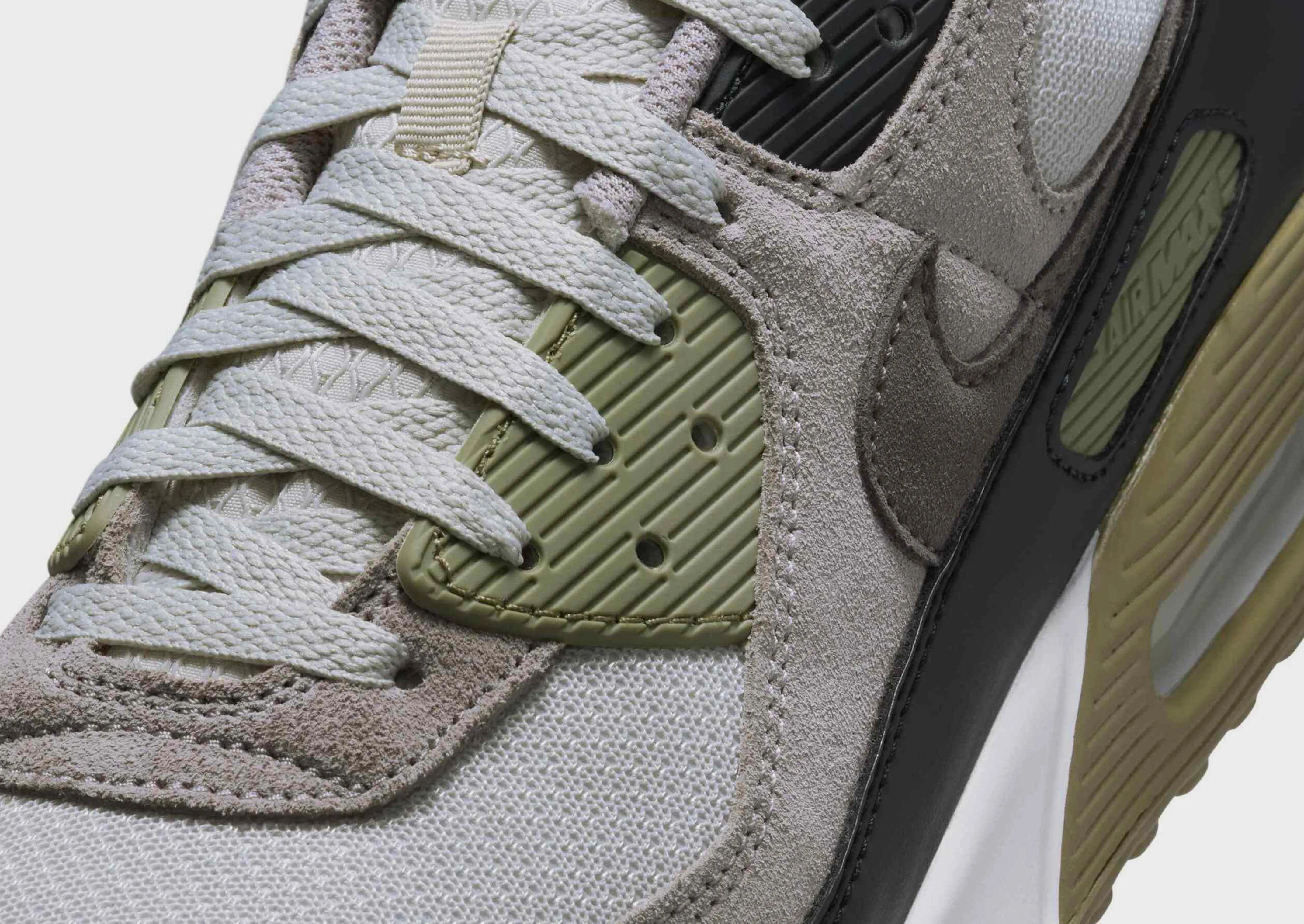 Air Max 90 Fast - paced