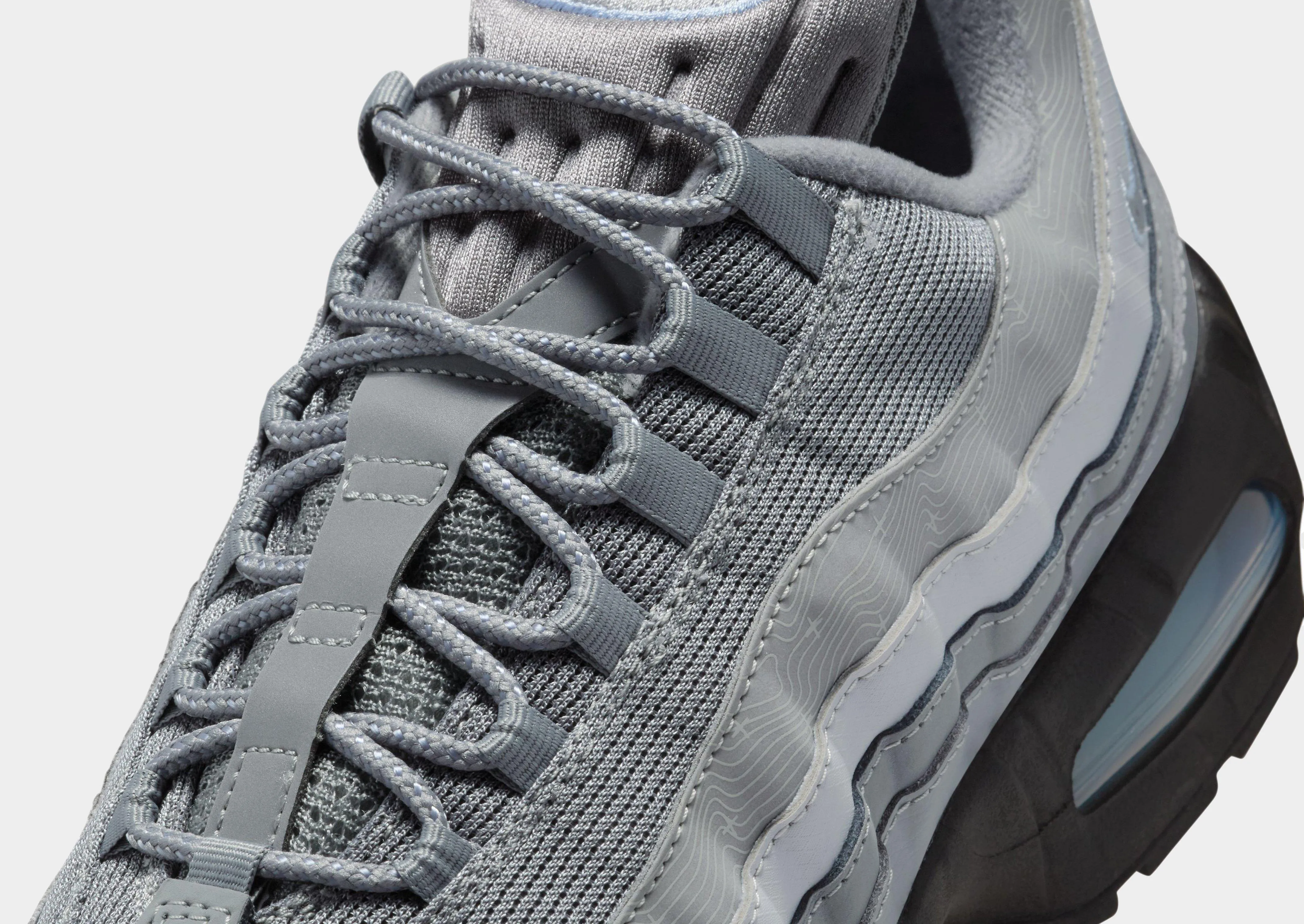 running in a swimming pool area shoes running in a ditch area shoes Air Max 95