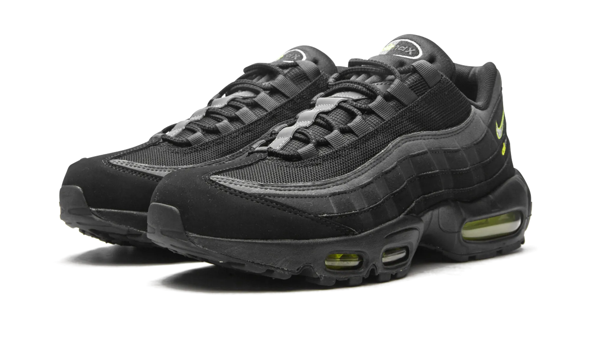 Air Max 95 rainy - day running option loop - closure