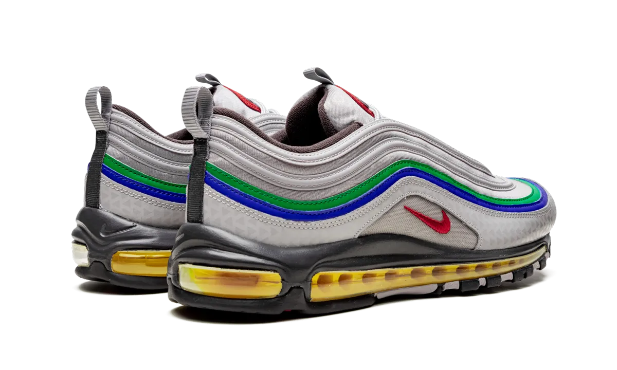 Style Variety running in a snow - covered area shoes Air Max 97 QS "Nintendo 64"