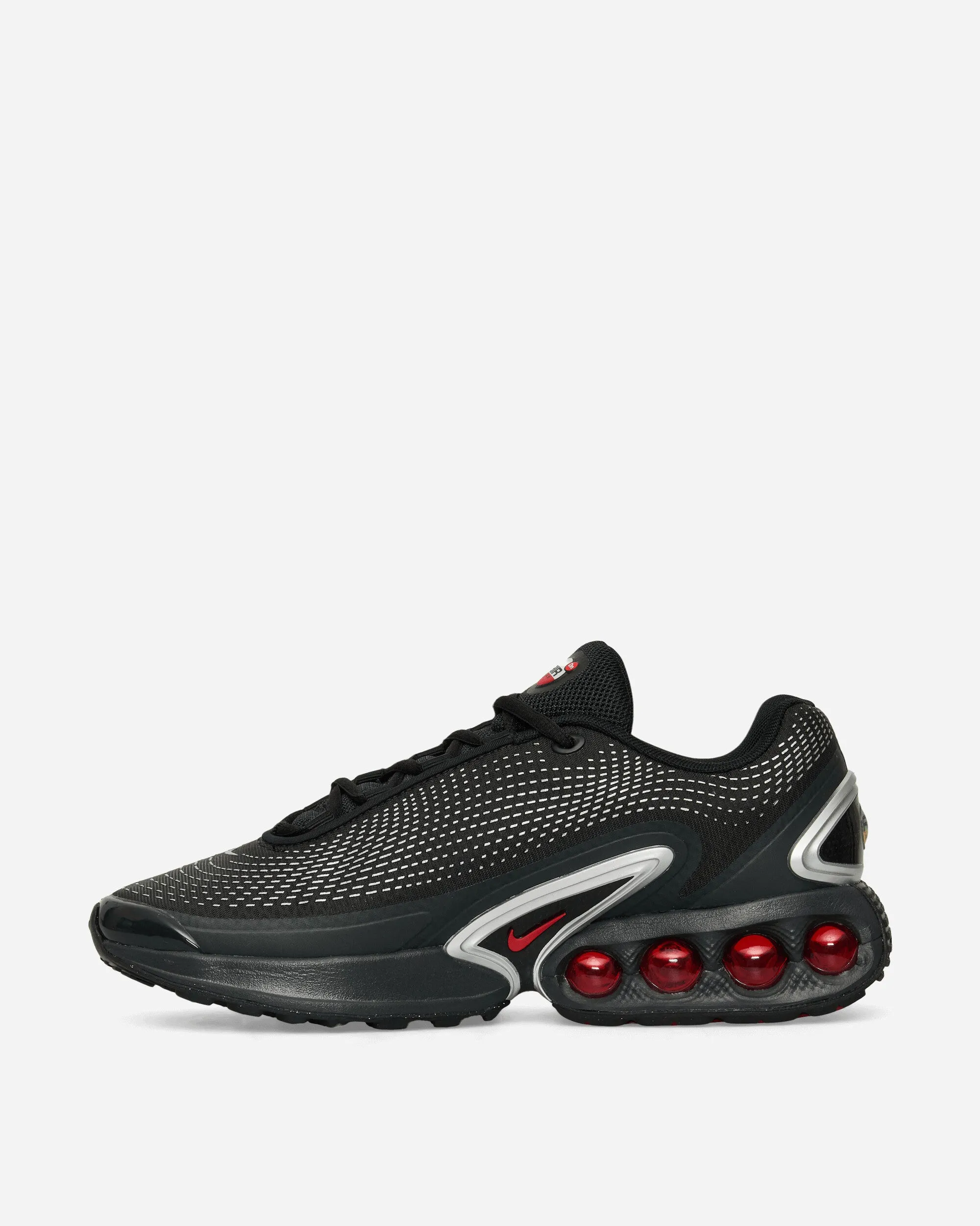 Air Max DN Sneakers Black / University Red Elastic Sides Casual Utility