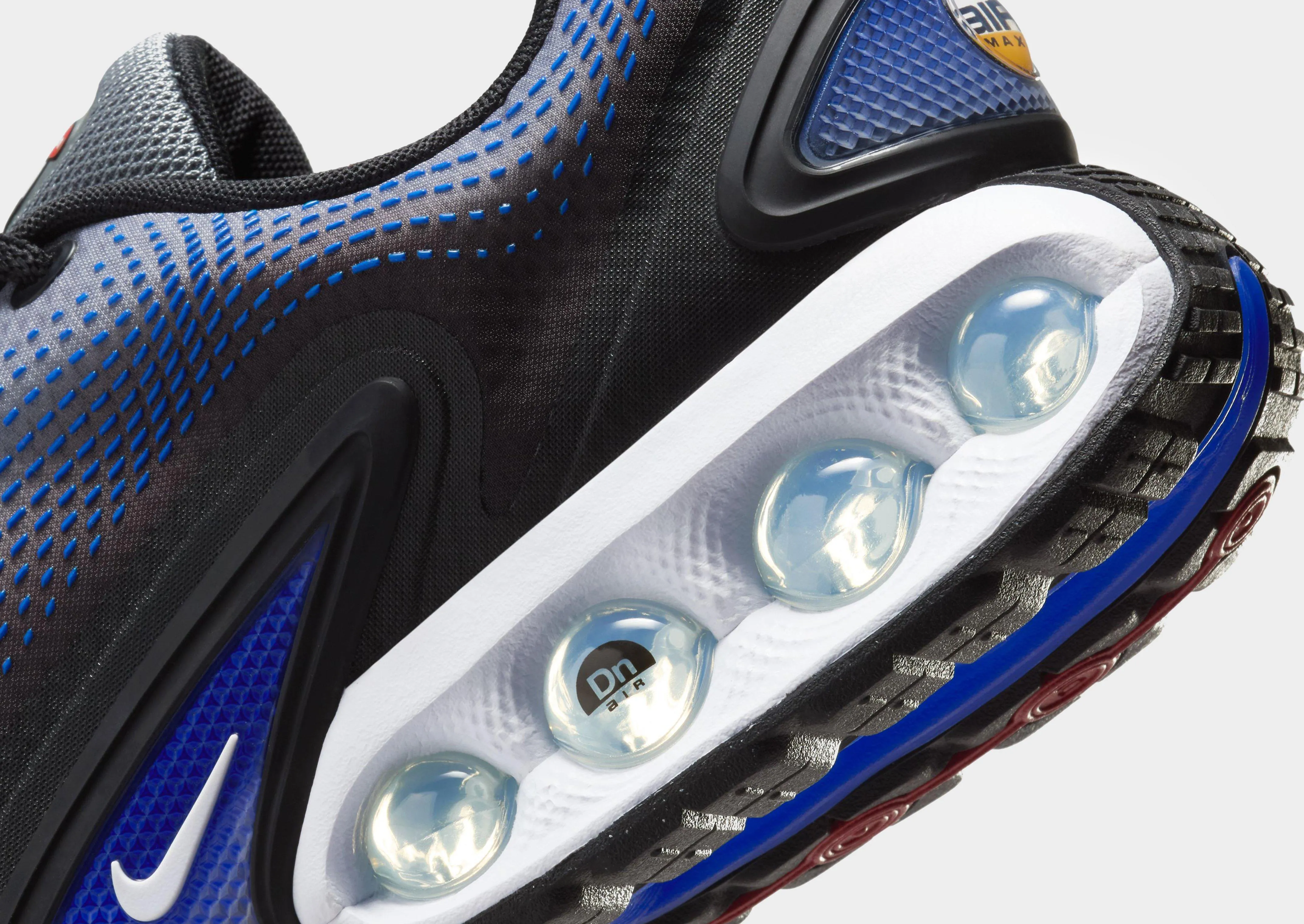 attention - to - detail Air Max DN