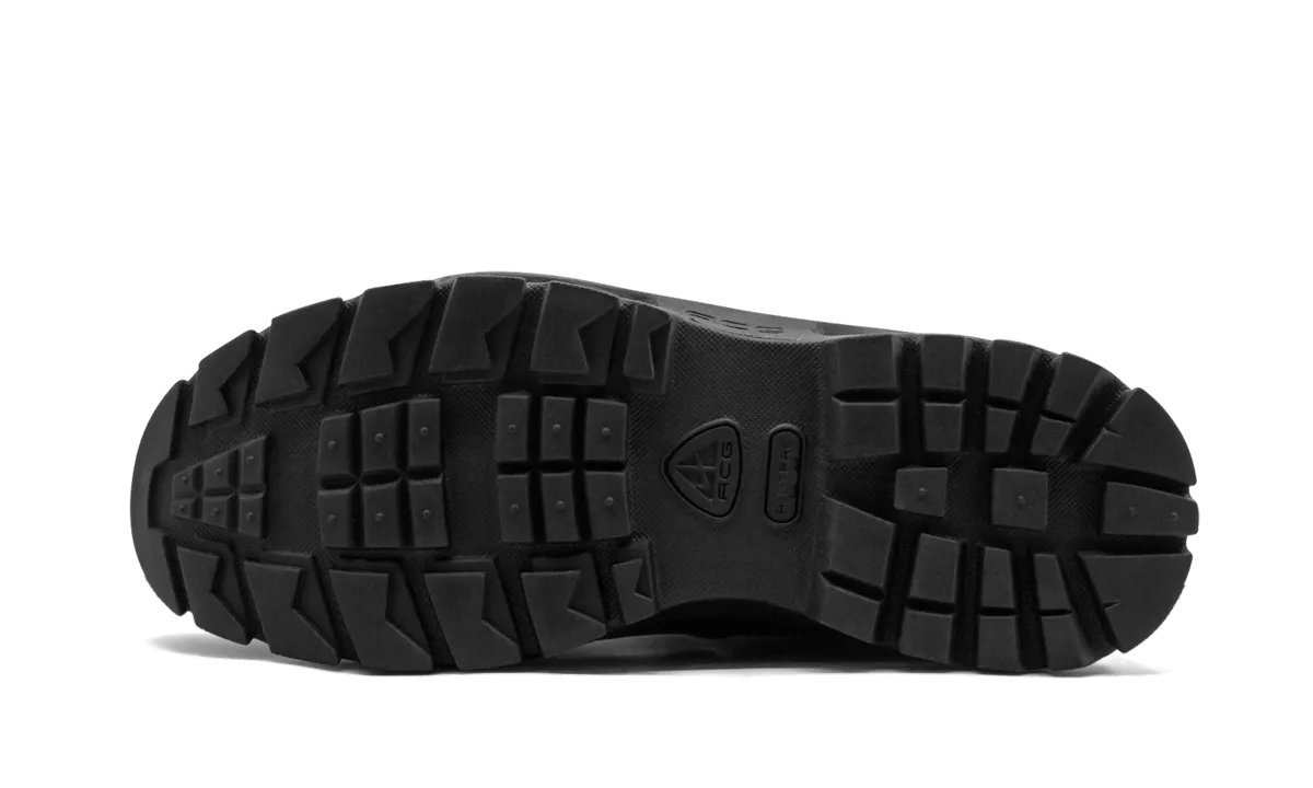 motion - control shoes foot - power running shoes Air Max Goadome