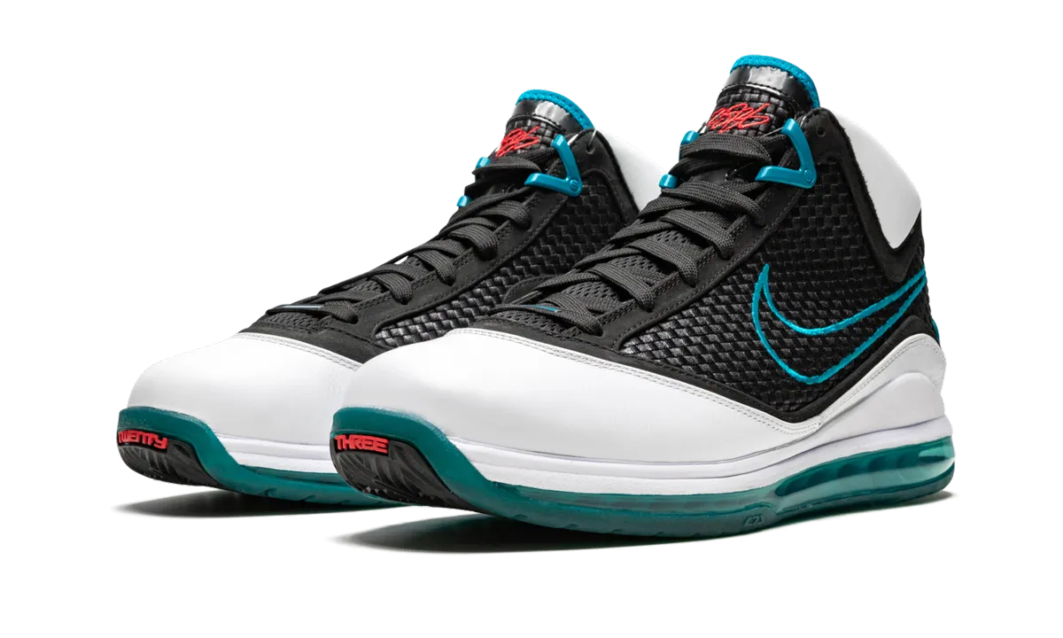Air Max Lebron 7 NFW "Red Carpet" stain - resistant - coating - durability shoes