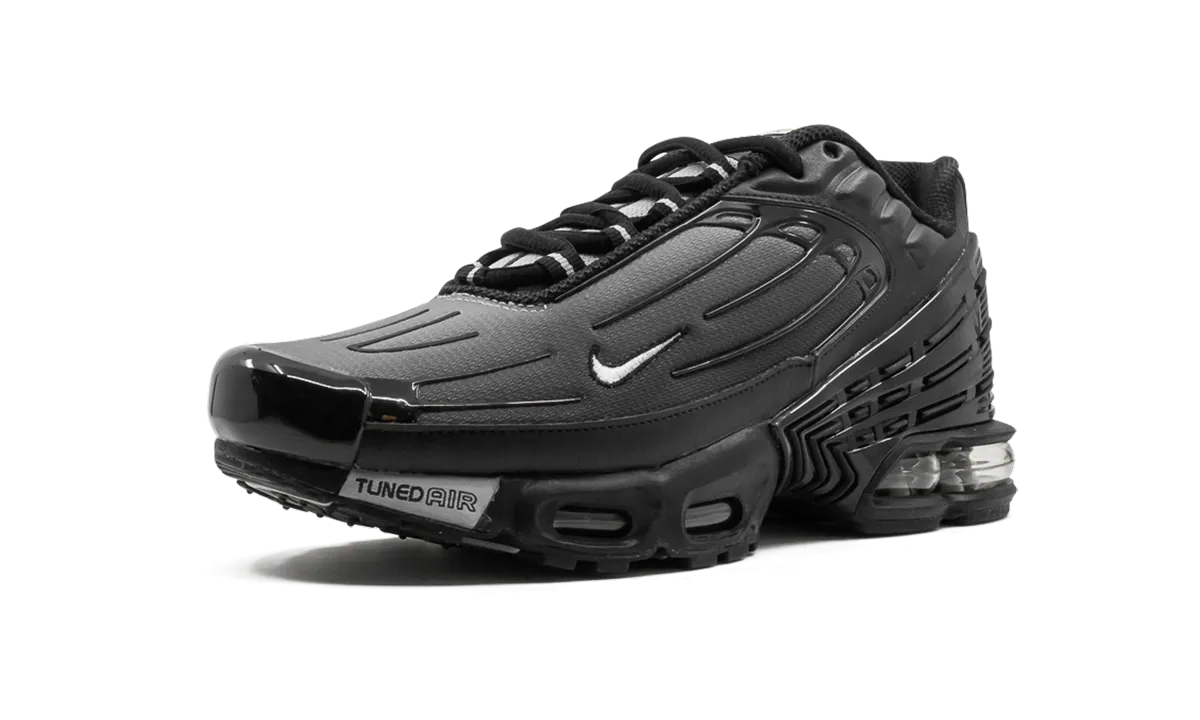 Roomy Fit Classic Design Air Max Plus 3 "TRIPLE BLACK"