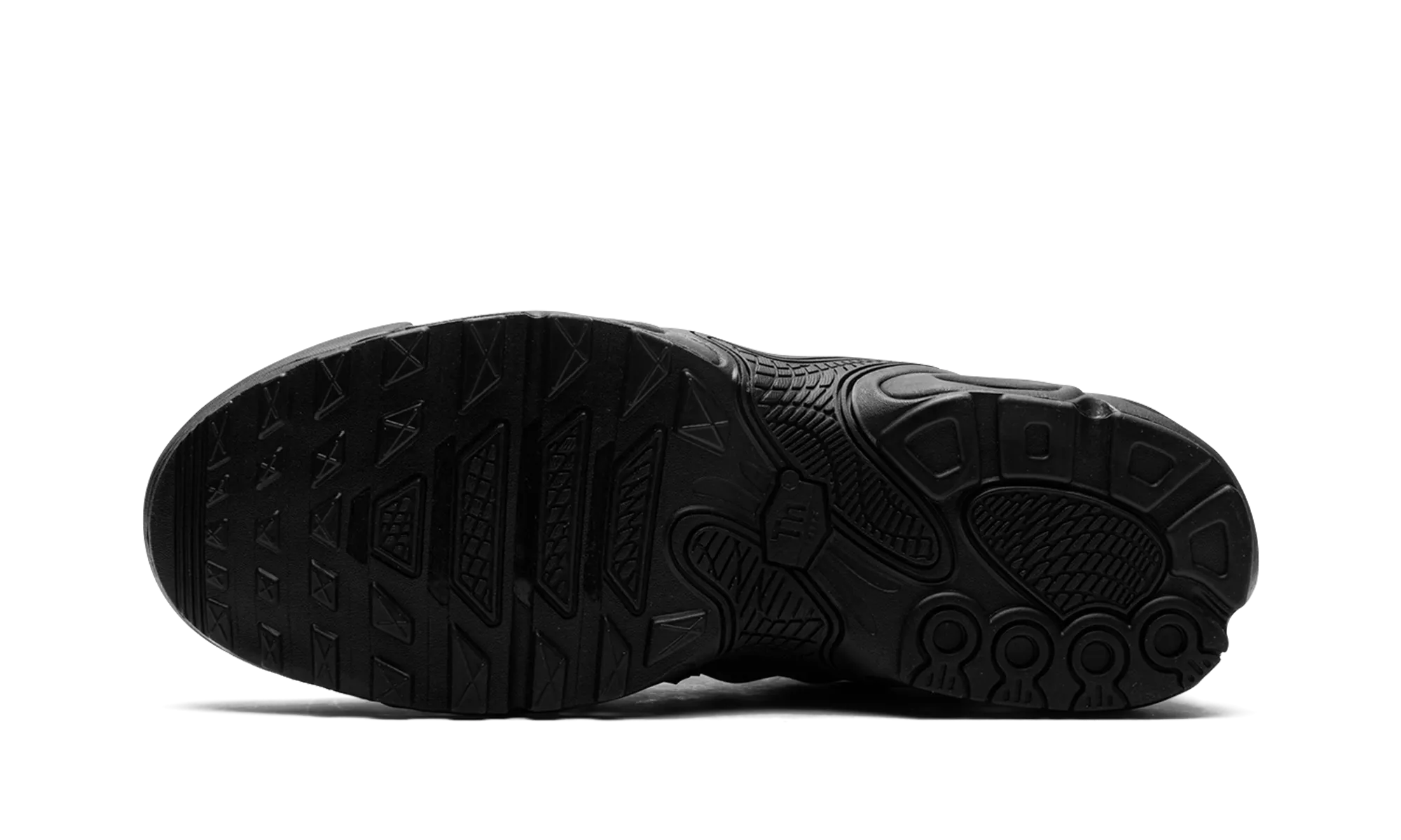 road - ready winter - appropriate Air Max Plus Drift "Black Anthracite"