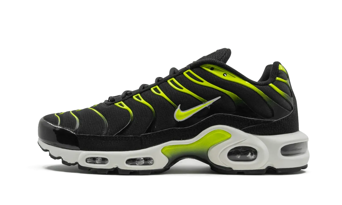 rainy - day running shoes Comfortable Responsive Midsole Air Max Plus "Black Volt"