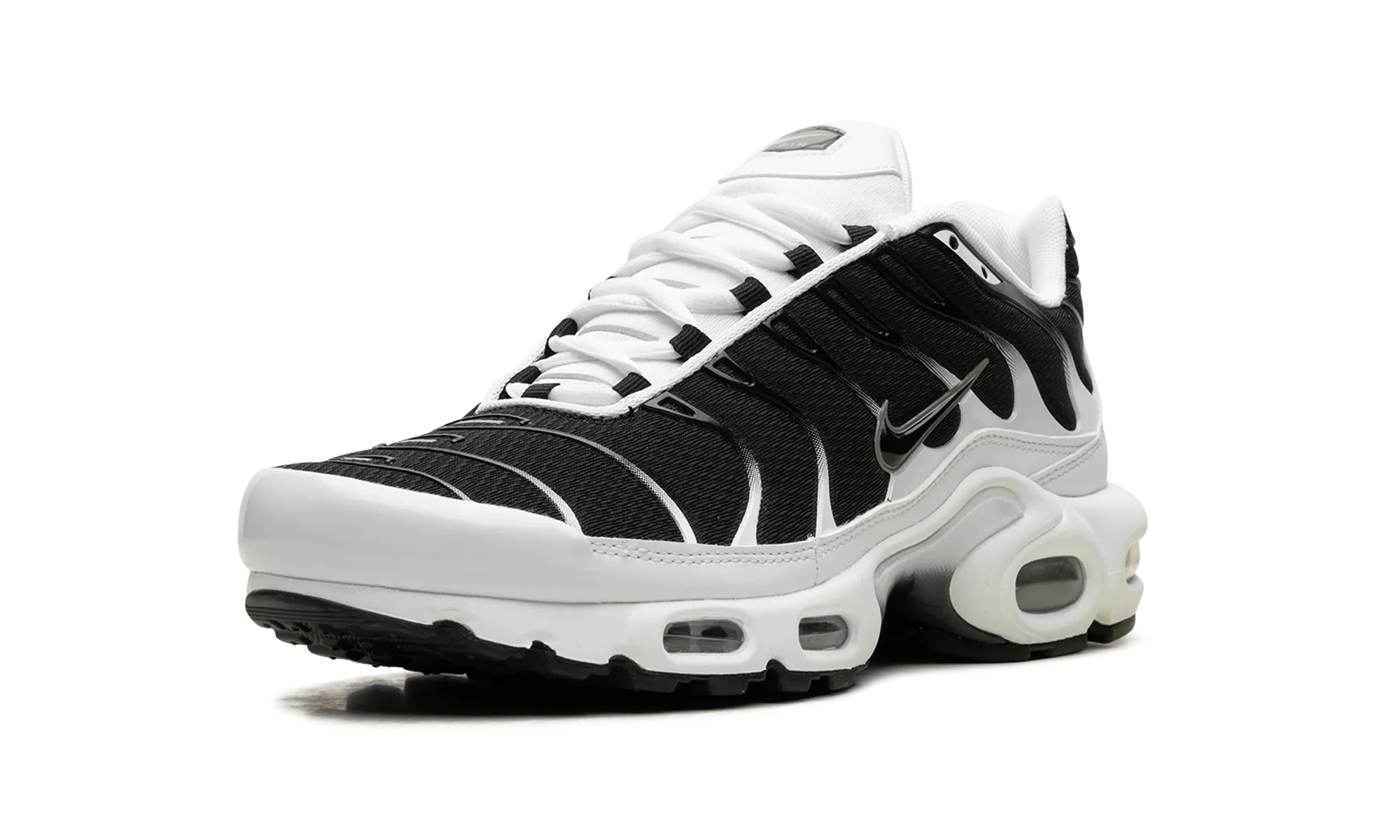 Air Max Plus "Black / White" reflective shoes training equipment