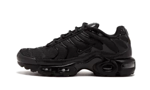 Anti-fungal Air Max Plus "Triple Black"