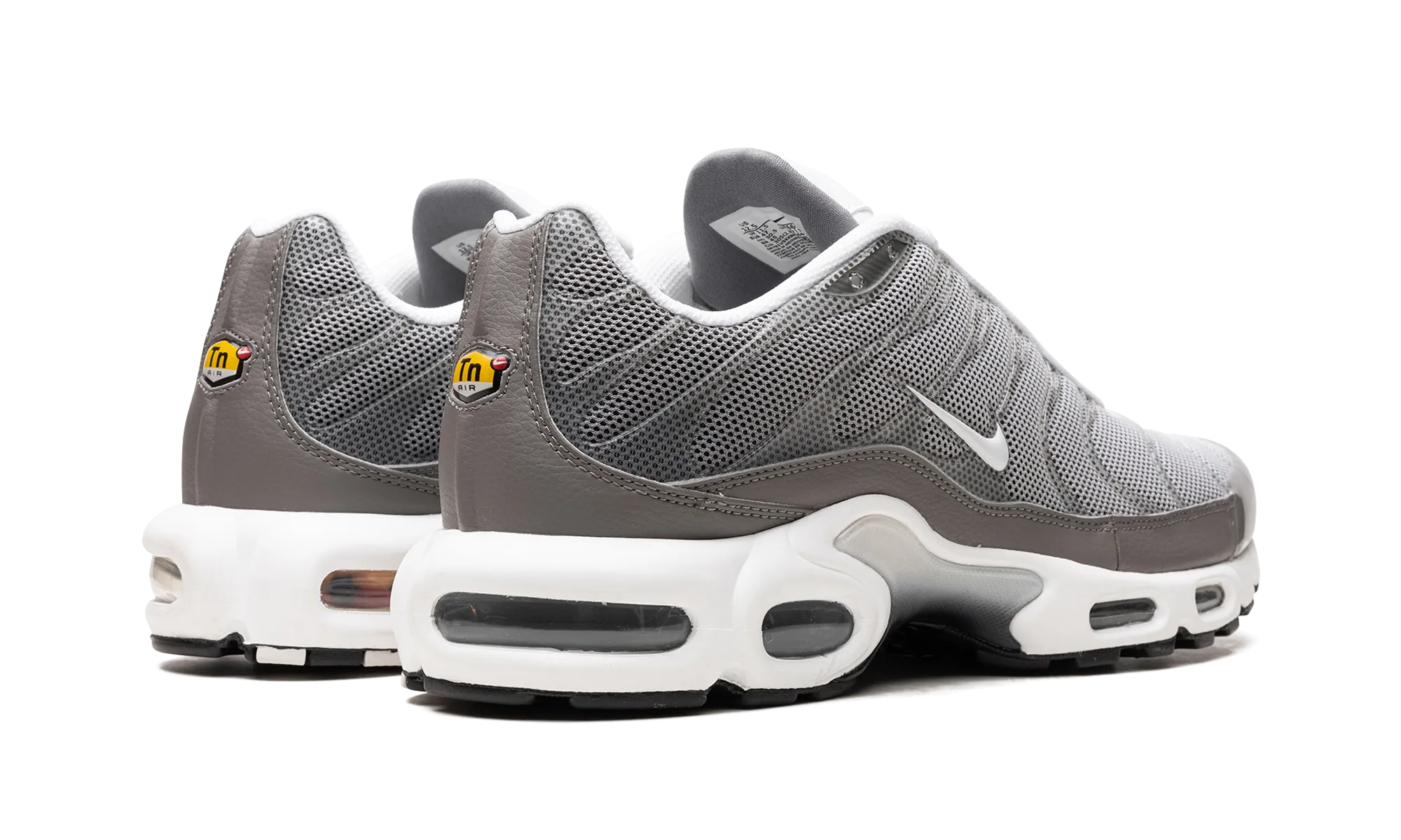 Minimalist Style Air Max Plus SE "Flat Pewter"