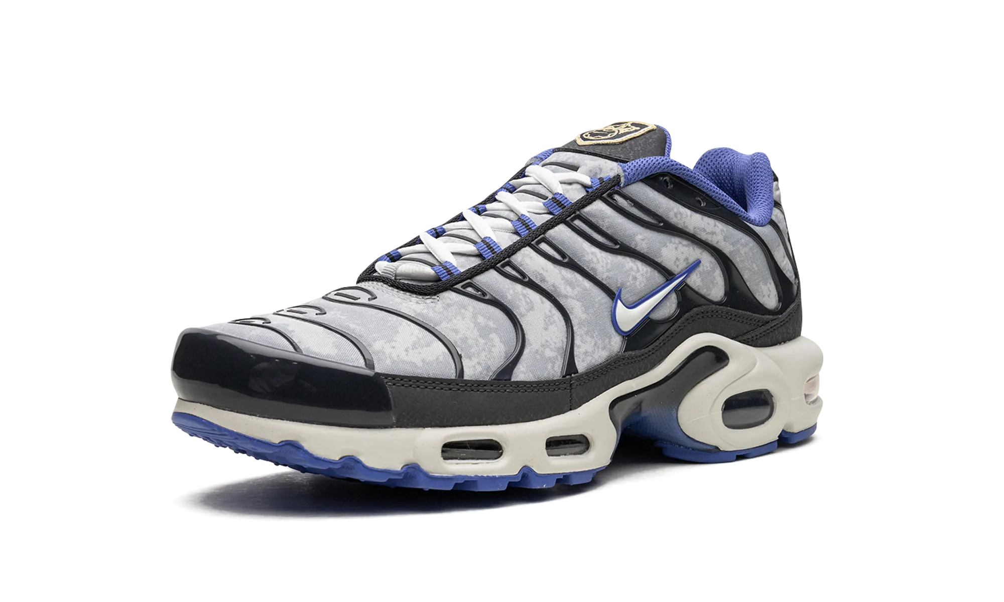 Air Max Plus SE "Social F.C." Secure Closure Cushioned Ankle