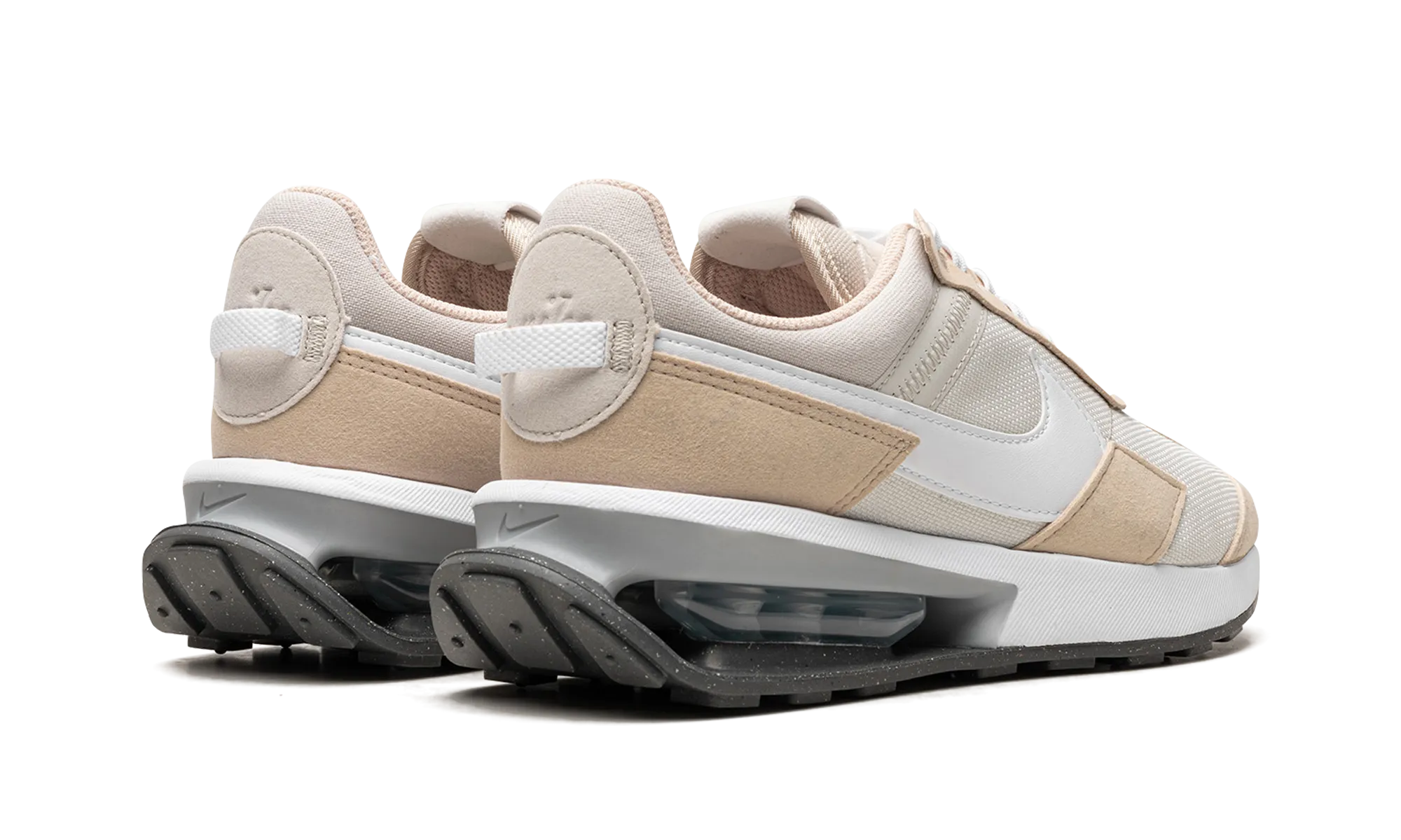AIR MAX PRE-DAY WMNS "LIGHT BONE SANDDRIFT" mesh upper breathability weekday runner shoes