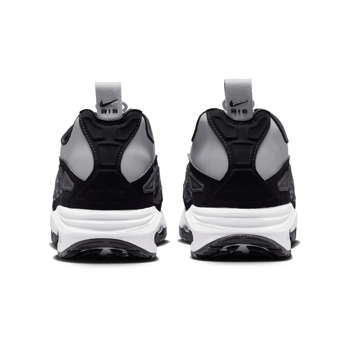 Slip-resistant fit Dependable Air Max SNDR 'Reflective Silver'