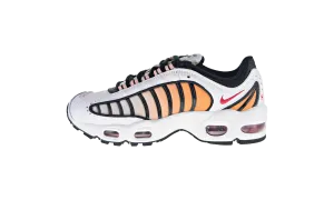 fartlek - running shoes Air Max Tailwind 4 WMNS "White-Black-Coral Stardust-Gym Red"