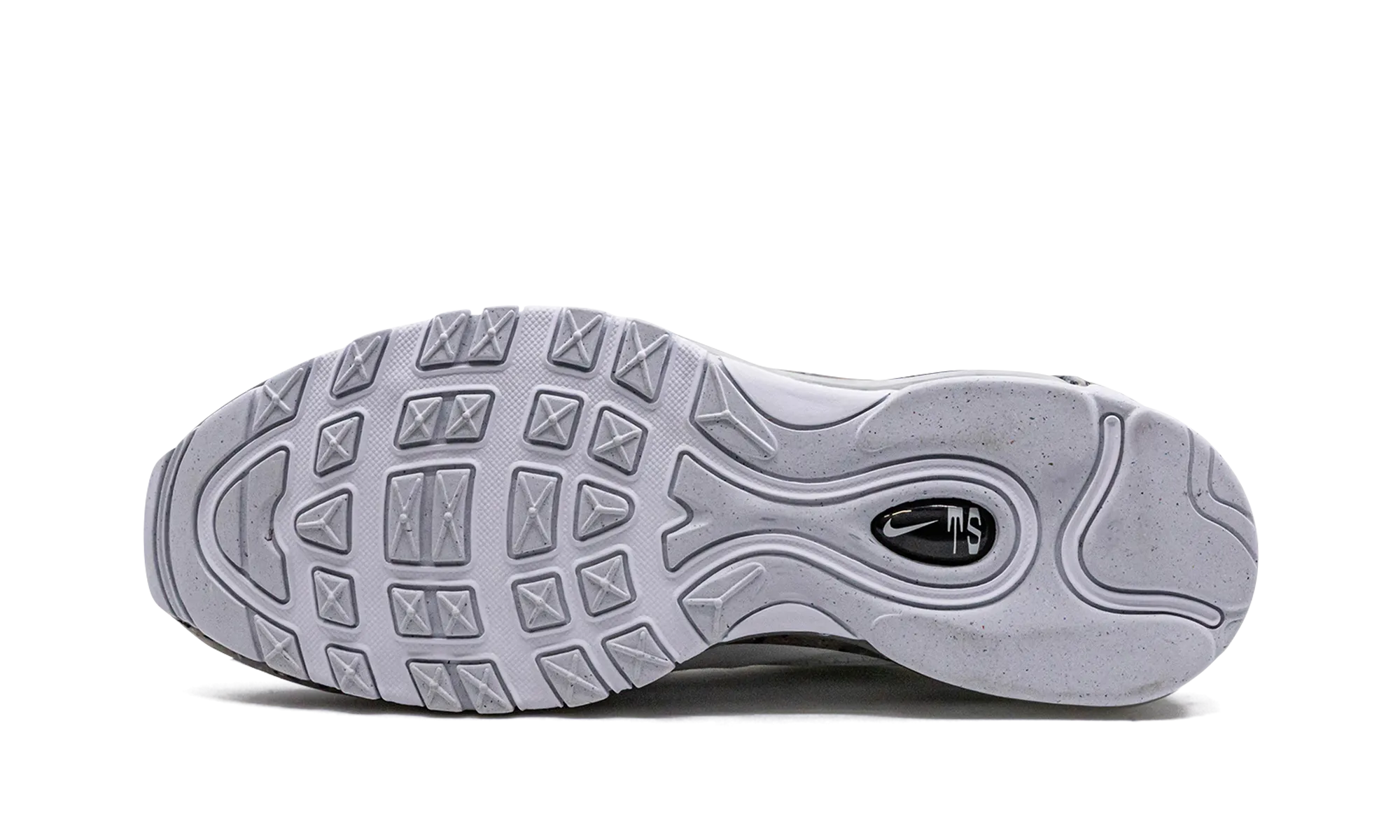 Air Max Terrascape 97 lugged outsole running shoes Stretching