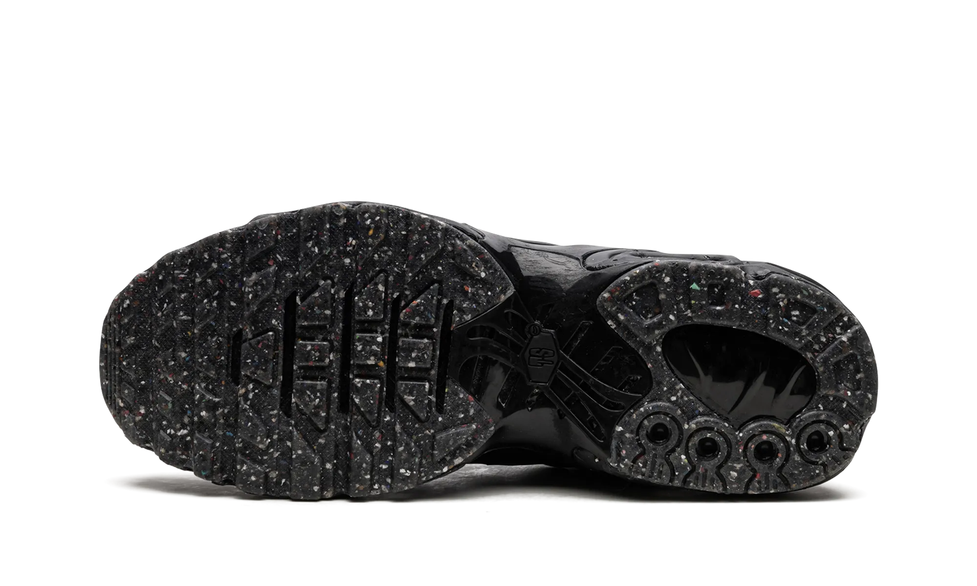 Air Max Terrascape Plus "Triple Black" Lace   Up Style