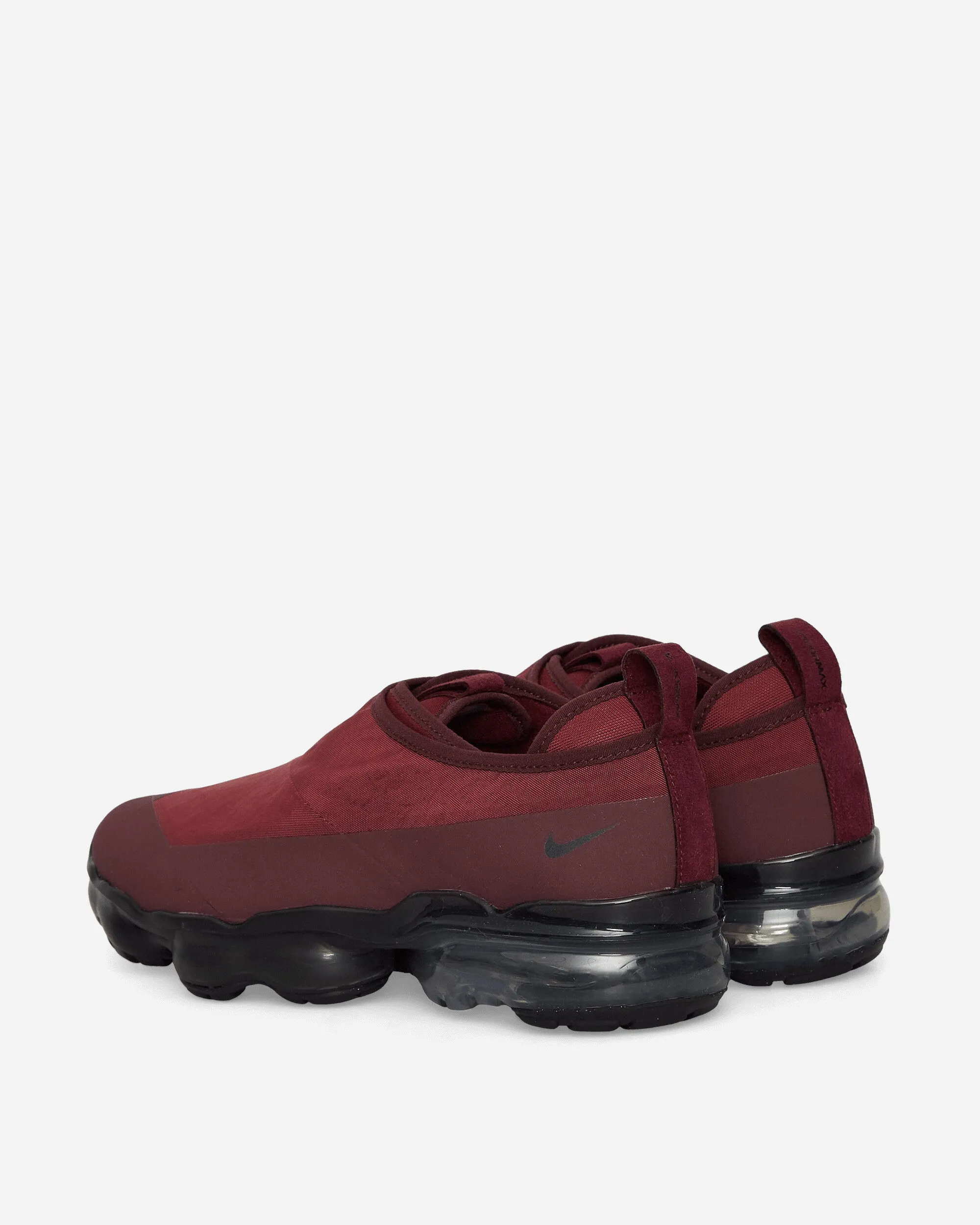 Air VaporMax Moc Roam Sneakers Dark Team Red Highquality