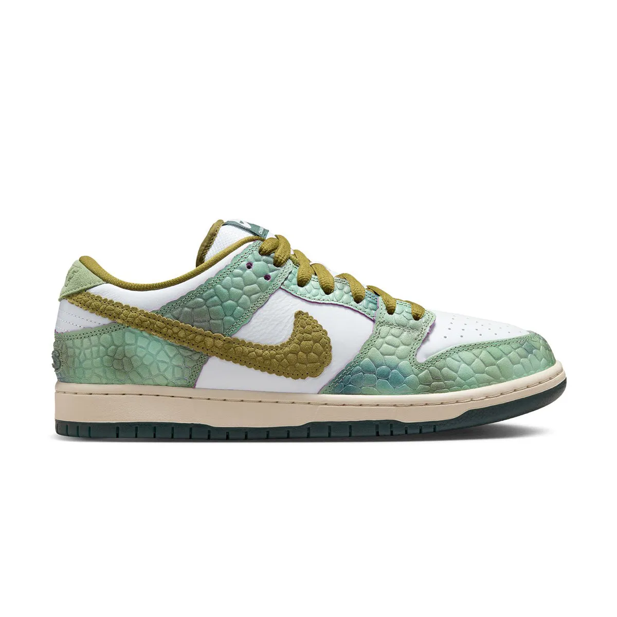 Bold materials   Alexis Sablone SB Dunk Low 'Oil Green'