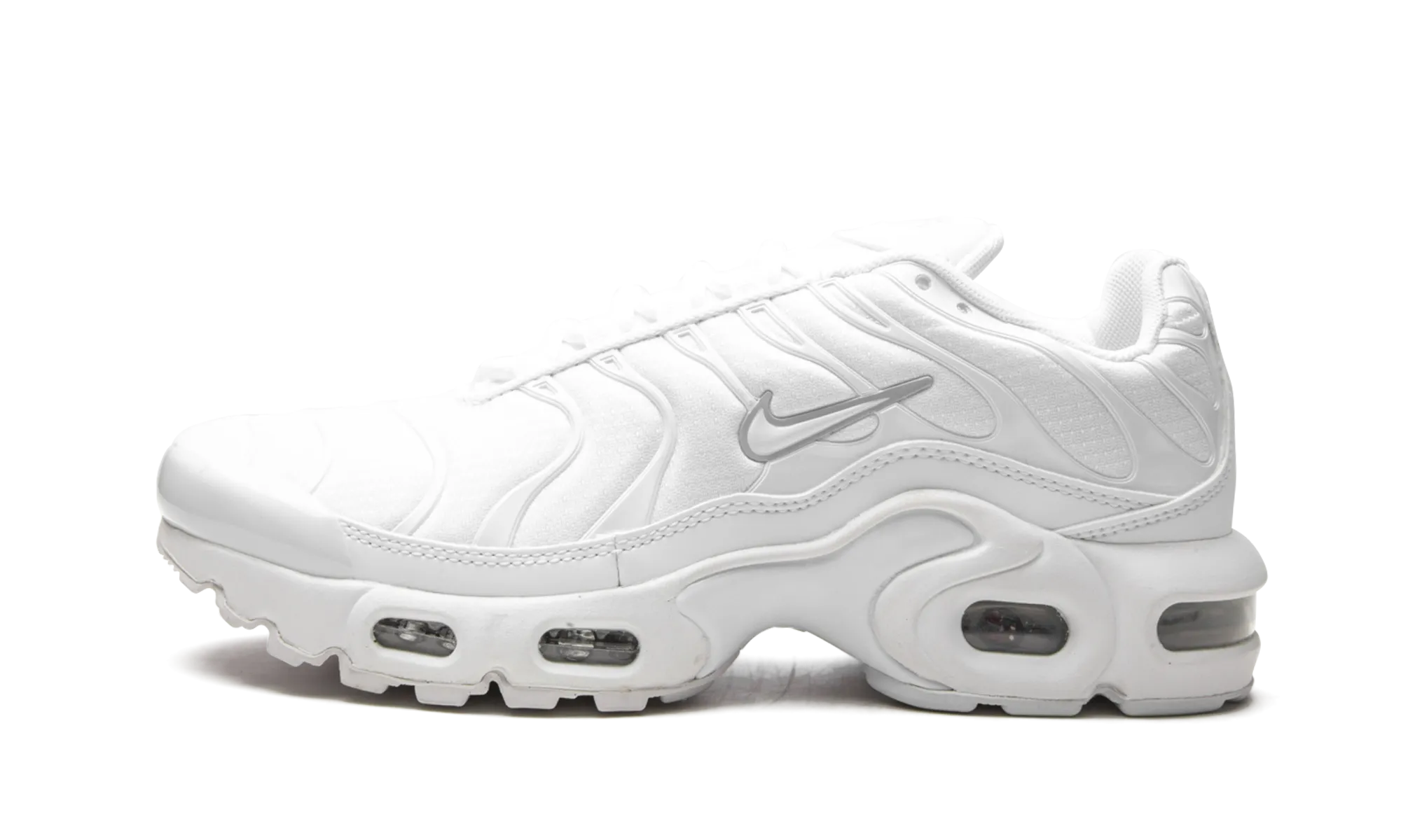 fashion - forward shoes Male Air Max Plus GS "Triple White"